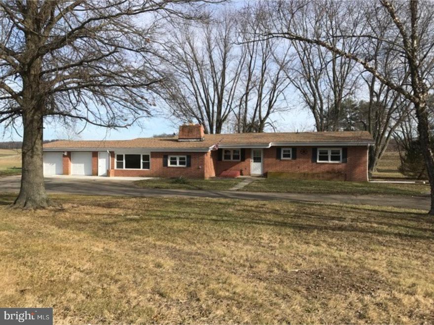 Great ranch house that sits on private lot.  Home features a new kitchen, wood floors, 3 bedrooms, and 2 full baths.  Very spacious and open living area with windows that overlook the countryside.  Full basement, large breezeway and a 2 car garage.  Convenient location, close to 95 and Rt 1 for easy commuting.   Large yard offers outdoor relaxing.   Pets will be considered on a case by case basis with a $500 pet deposit.  No cats.
Tenant pays for all utilities and lawncare.  Home is serviced by well and septic.