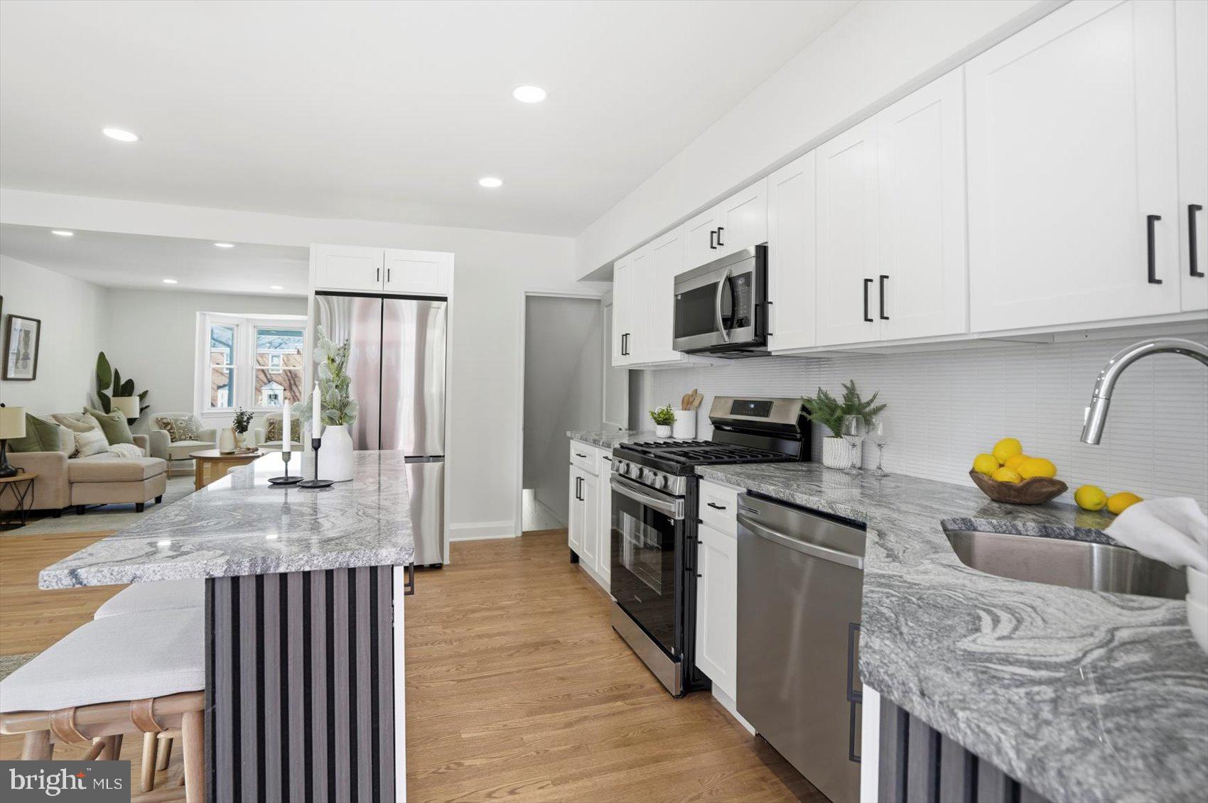 WOODBOURNE HEIGHTS - Residential