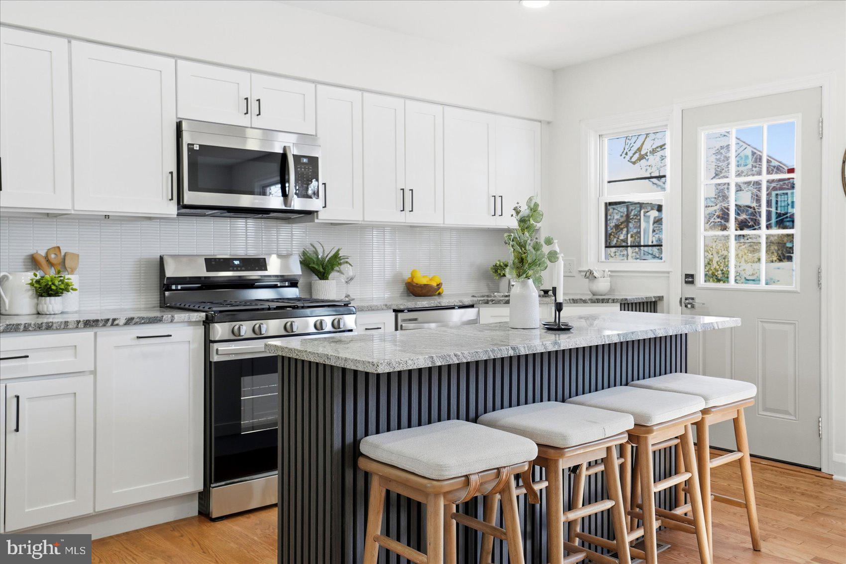 WOODBOURNE HEIGHTS - Residential