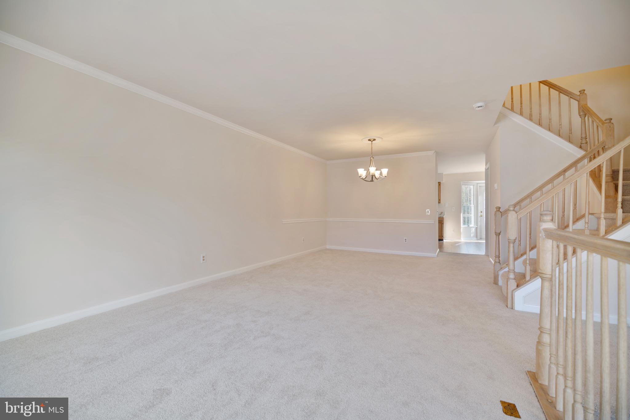 SEVEN OAKS - Residential