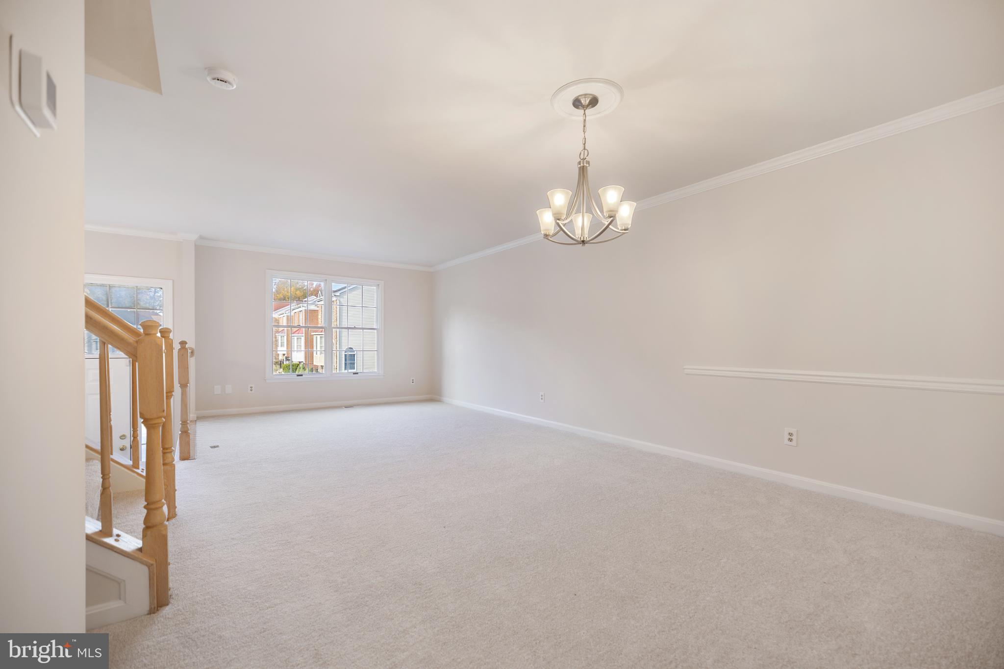 SEVEN OAKS - Residential