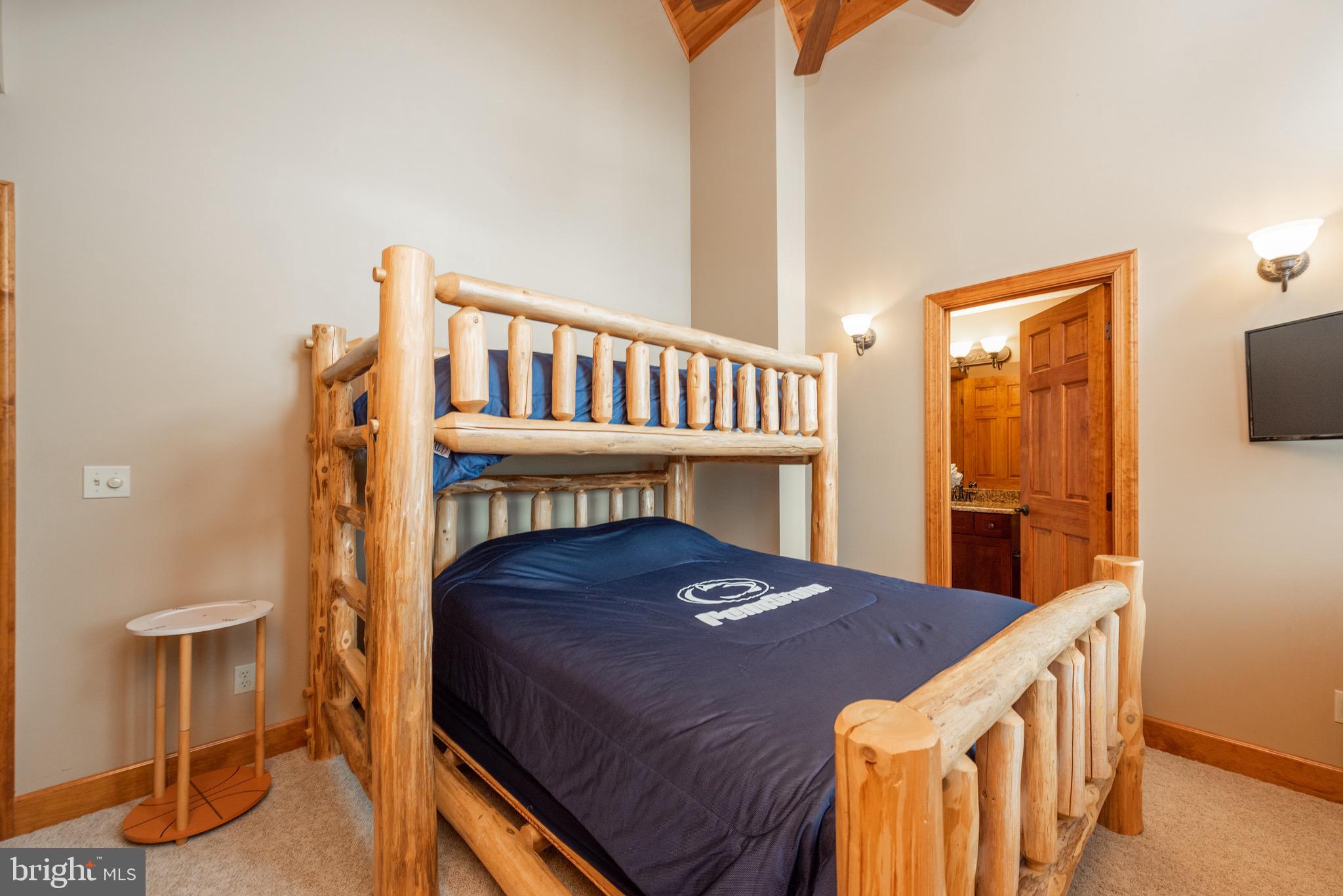 WATERFRONT GREENS - Residential