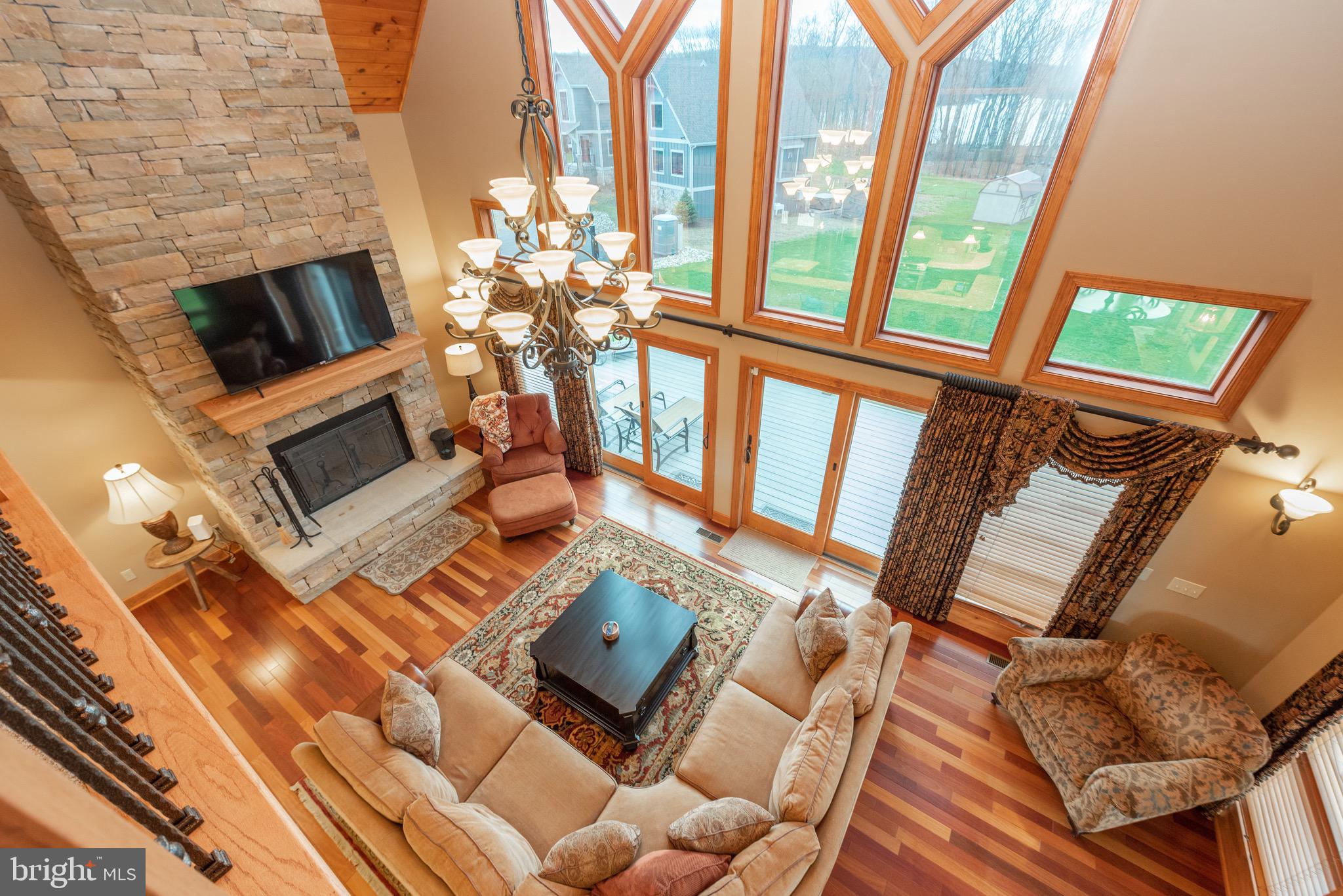 WATERFRONT GREENS - Residential