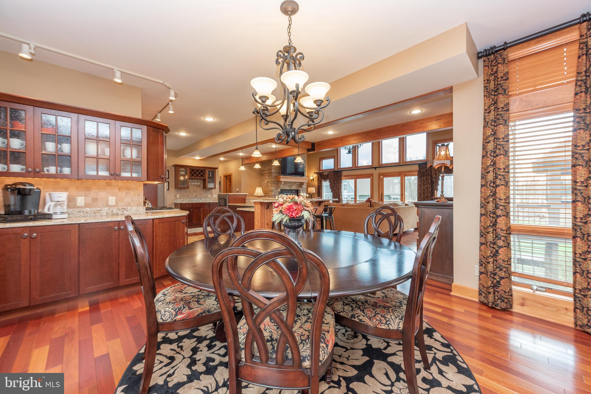 WATERFRONT GREENS - Residential