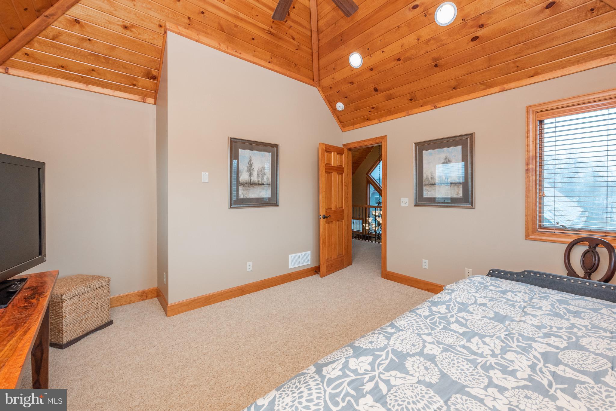 WATERFRONT GREENS - Residential