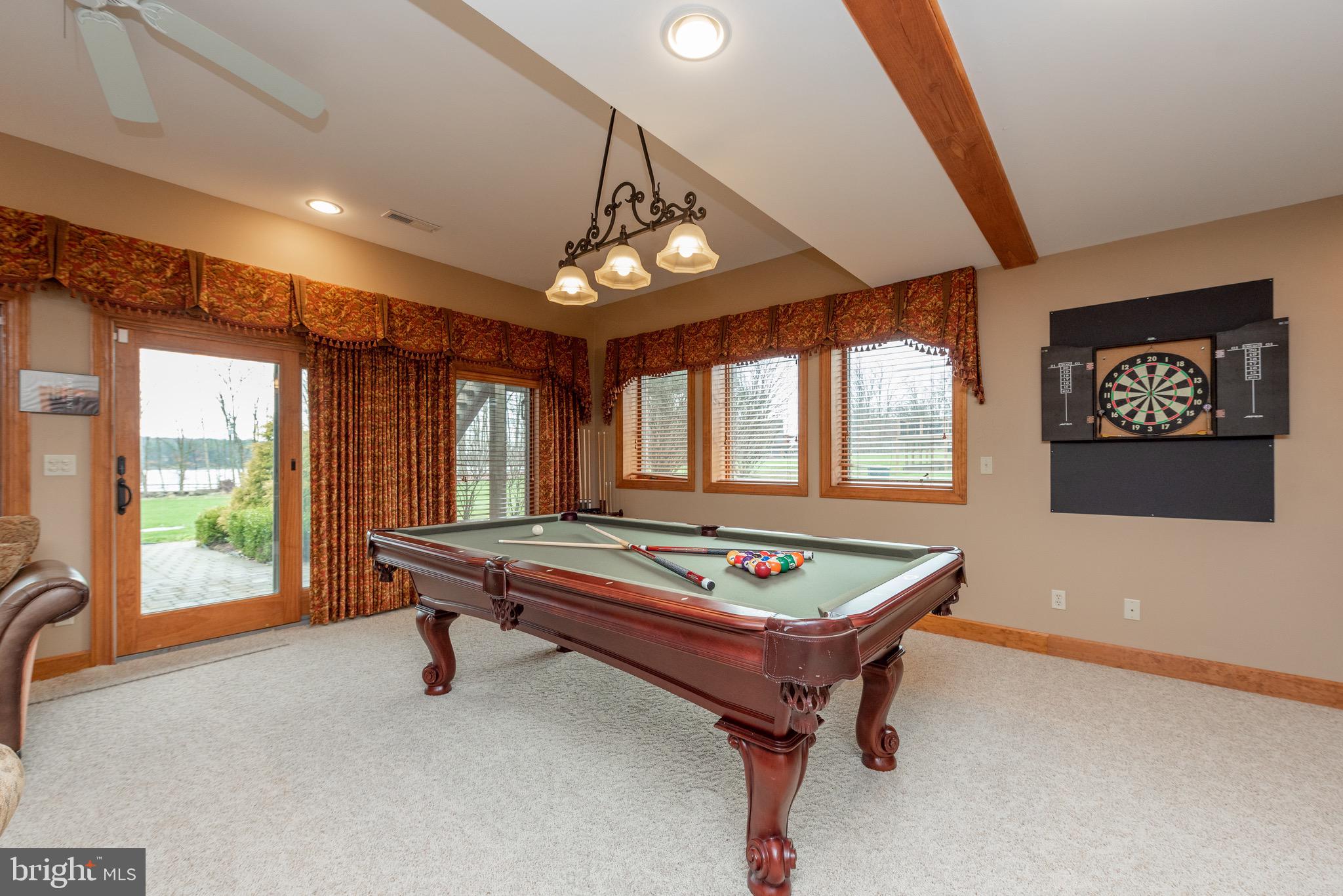 WATERFRONT GREENS - Residential