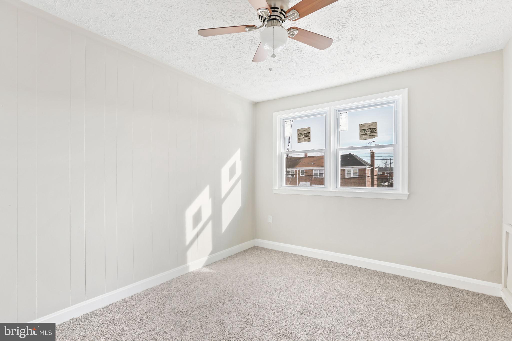 MIDDLE RIVER - Residential Lease