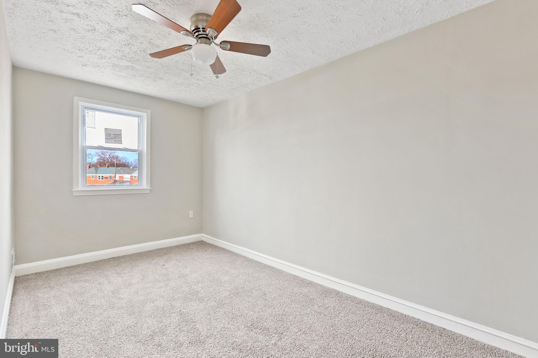 MIDDLE RIVER - Residential Lease