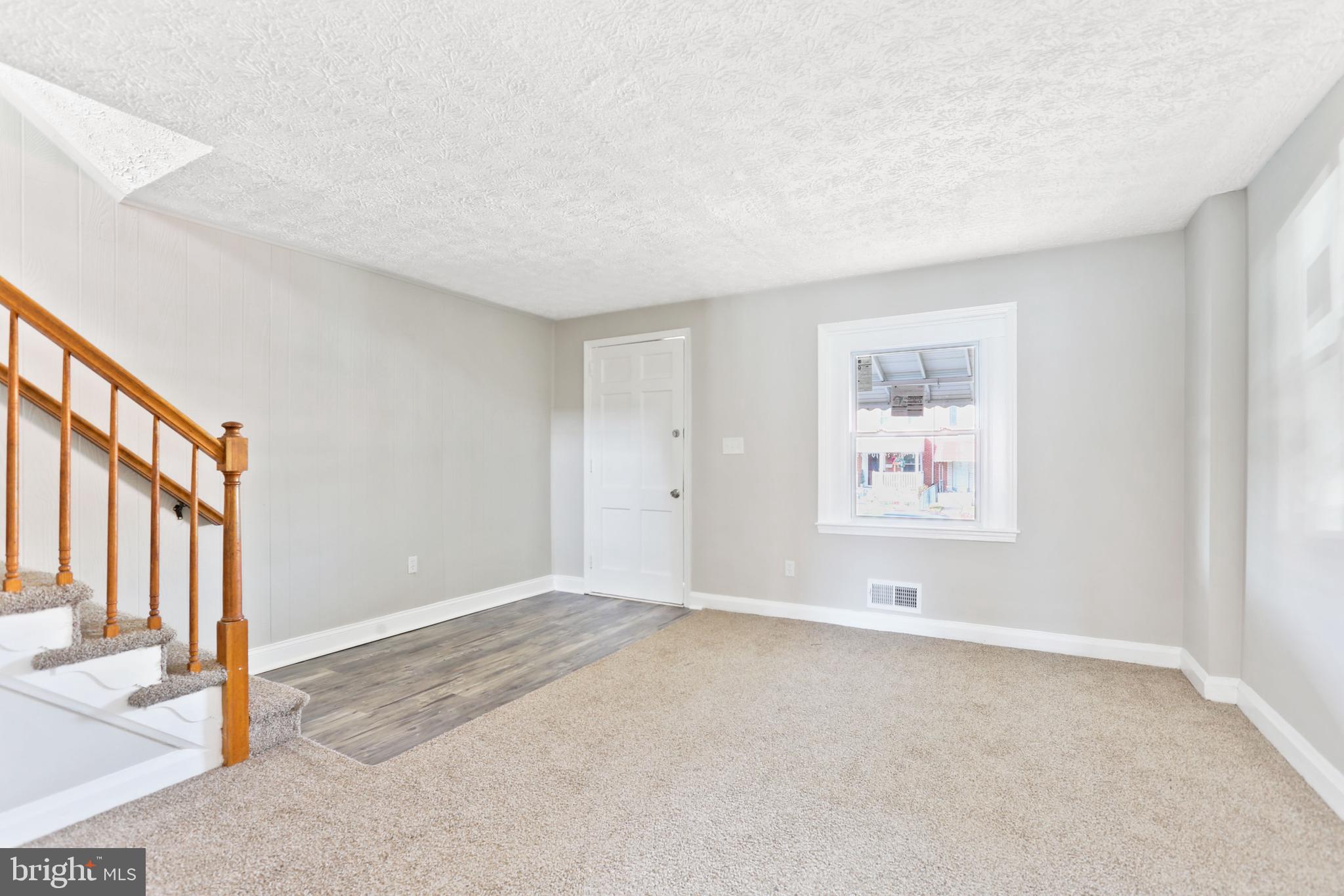 MIDDLE RIVER - Residential Lease