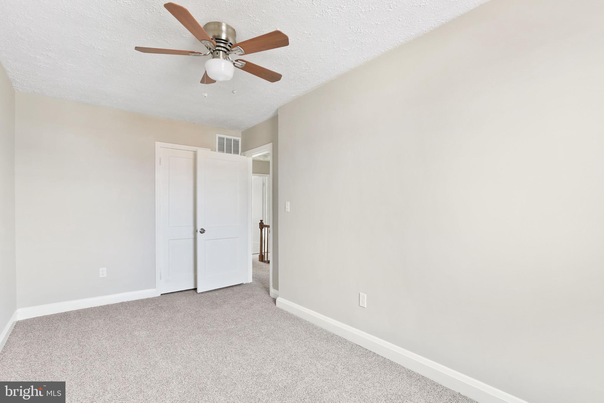 MIDDLE RIVER - Residential Lease