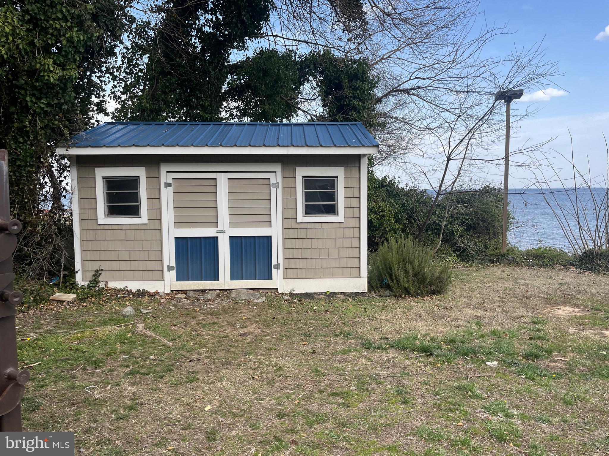 POTOMAC SHORES - Residential