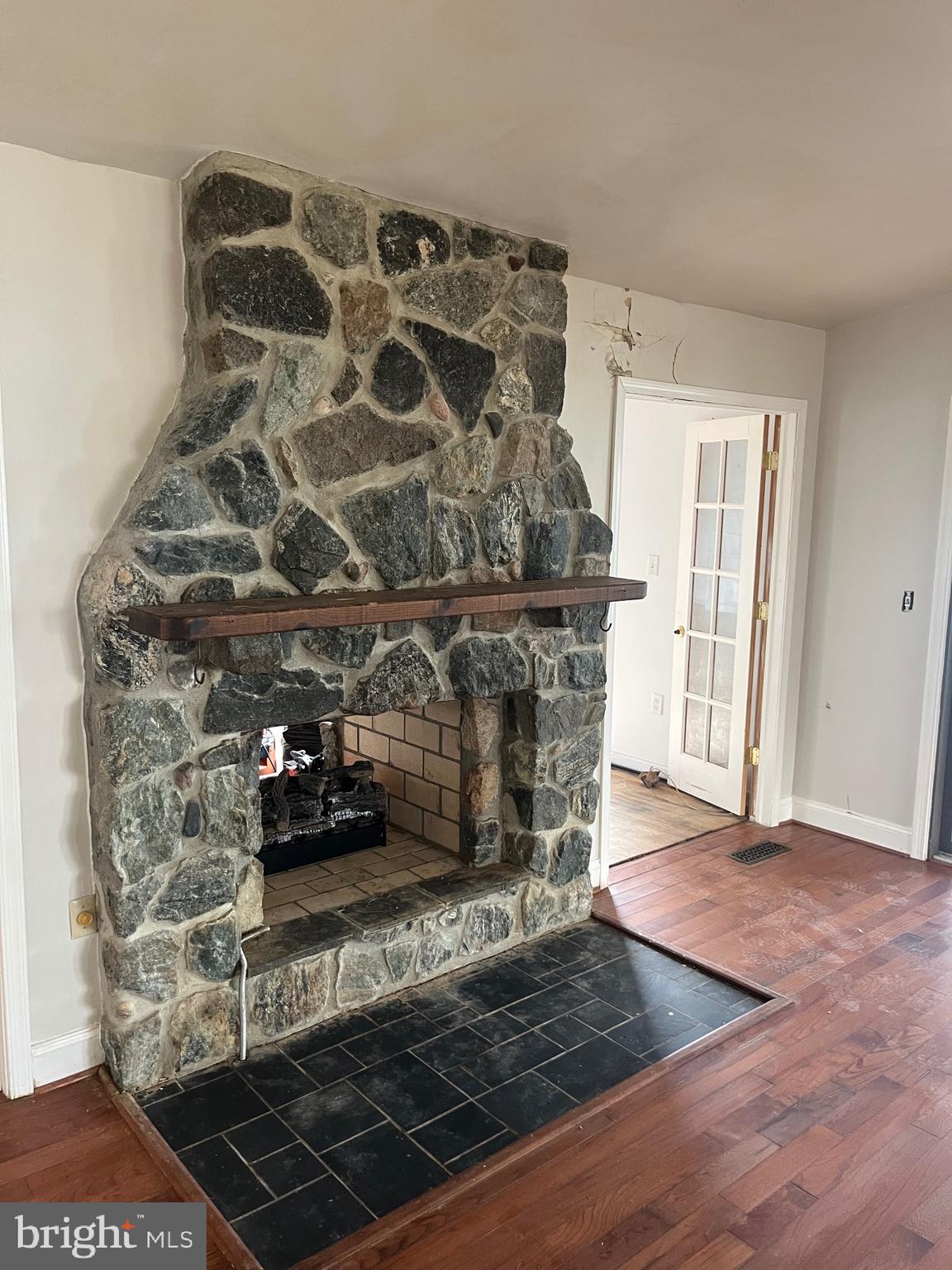 POTOMAC SHORES - Residential