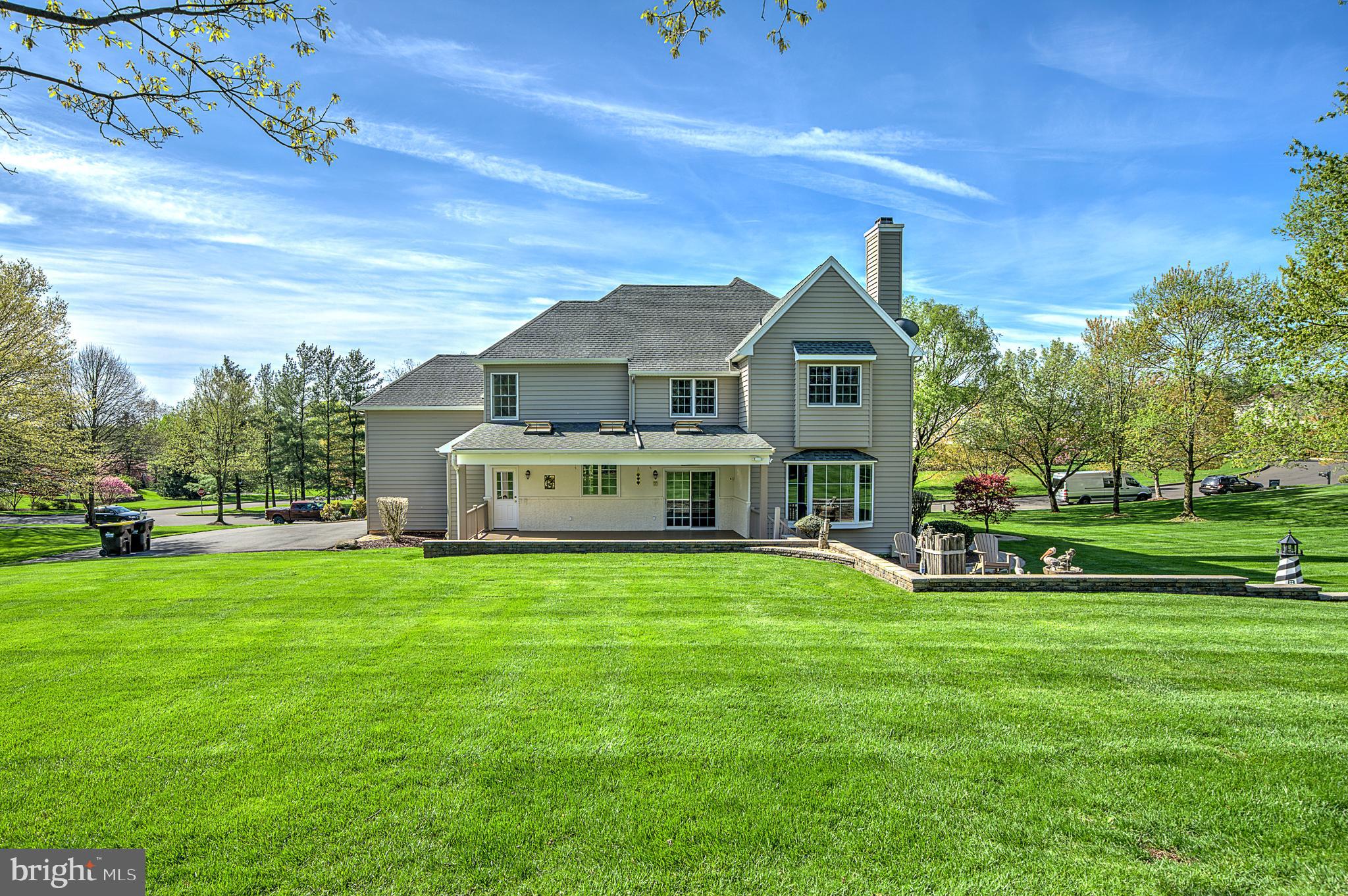 82 PARKSIDE DRIVE