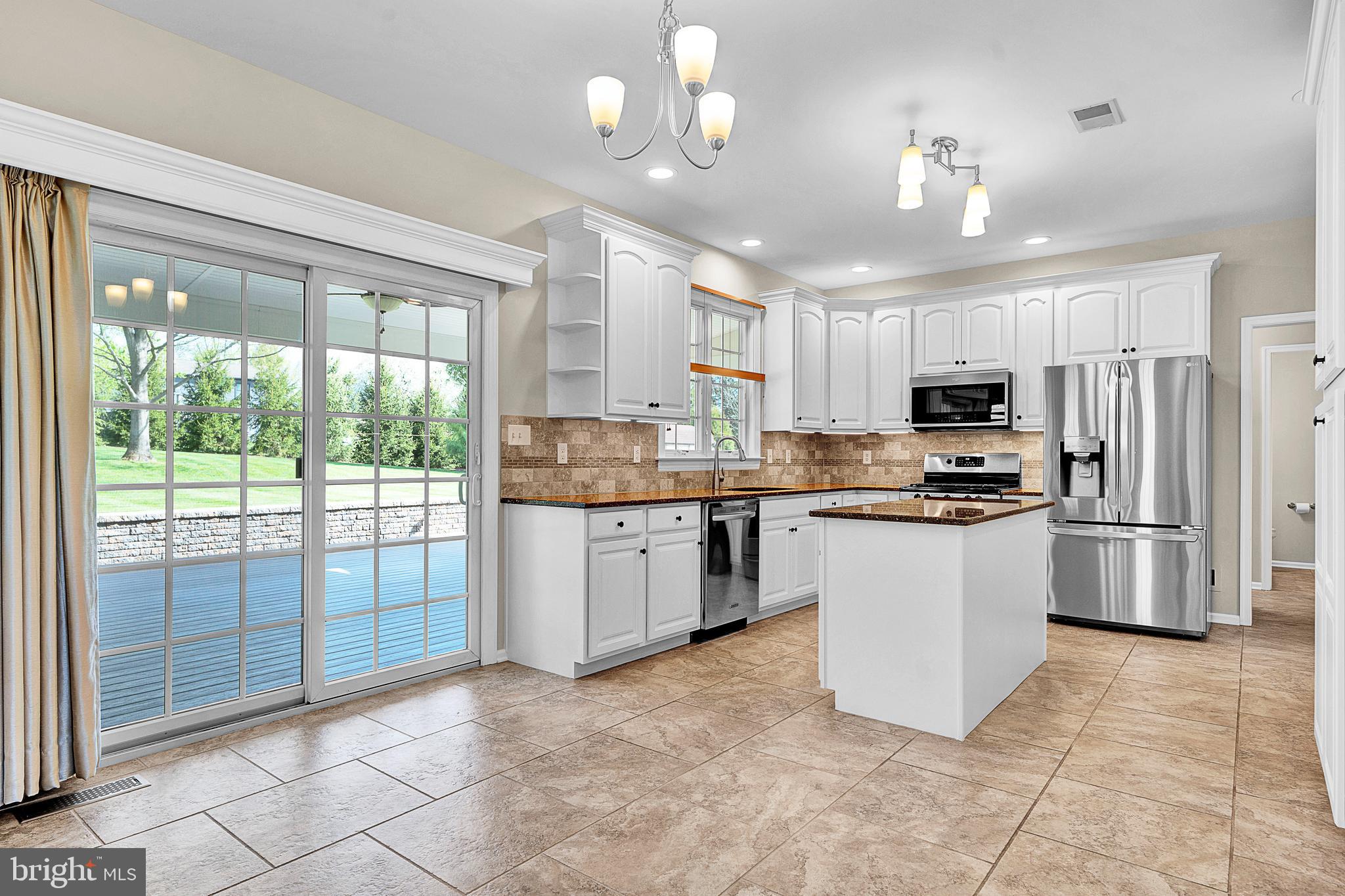 PARKSIDE RIDGE - Residential