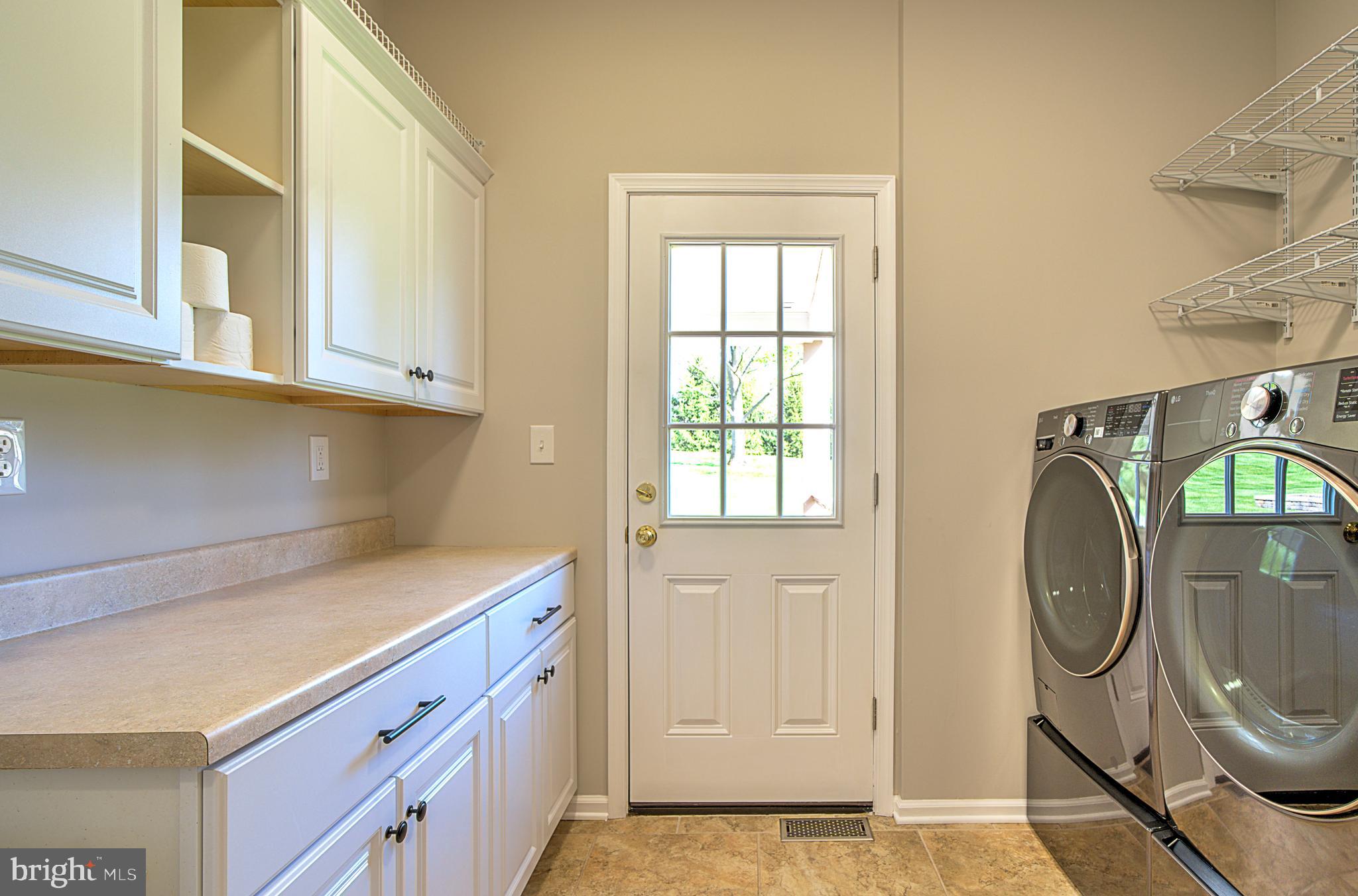 PARKSIDE RIDGE - Residential