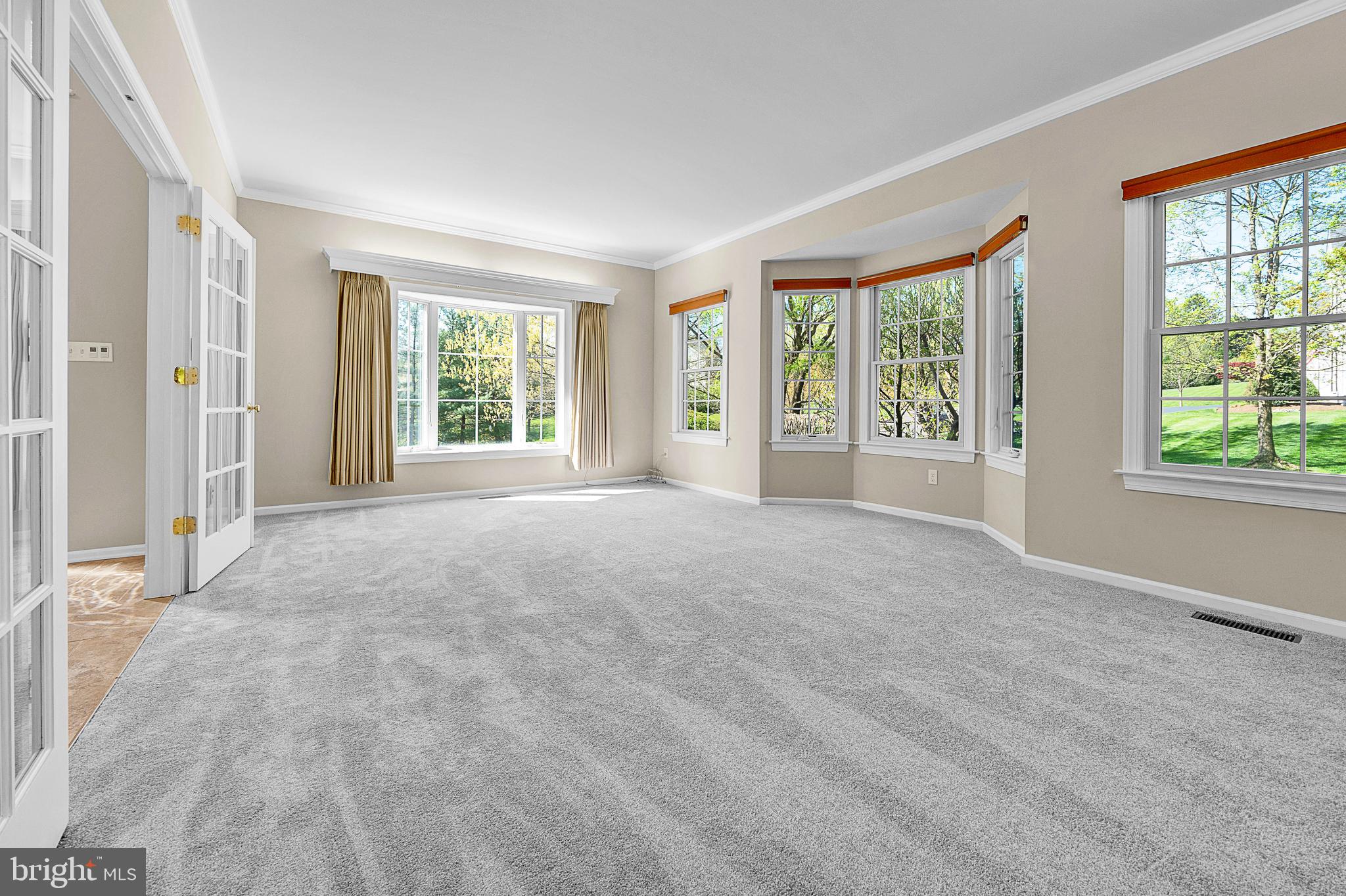 PARKSIDE RIDGE - Residential