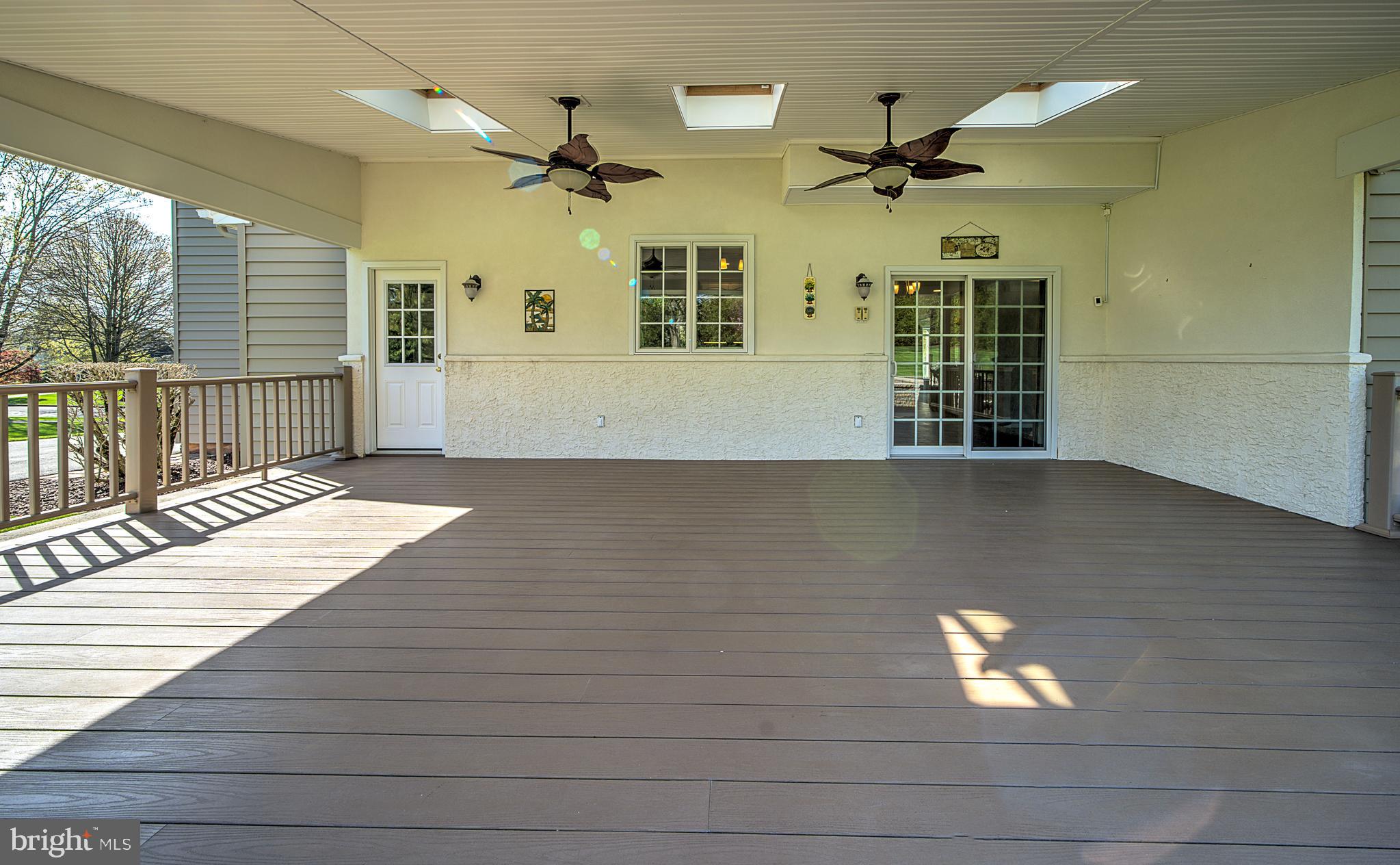 PARKSIDE RIDGE - Residential