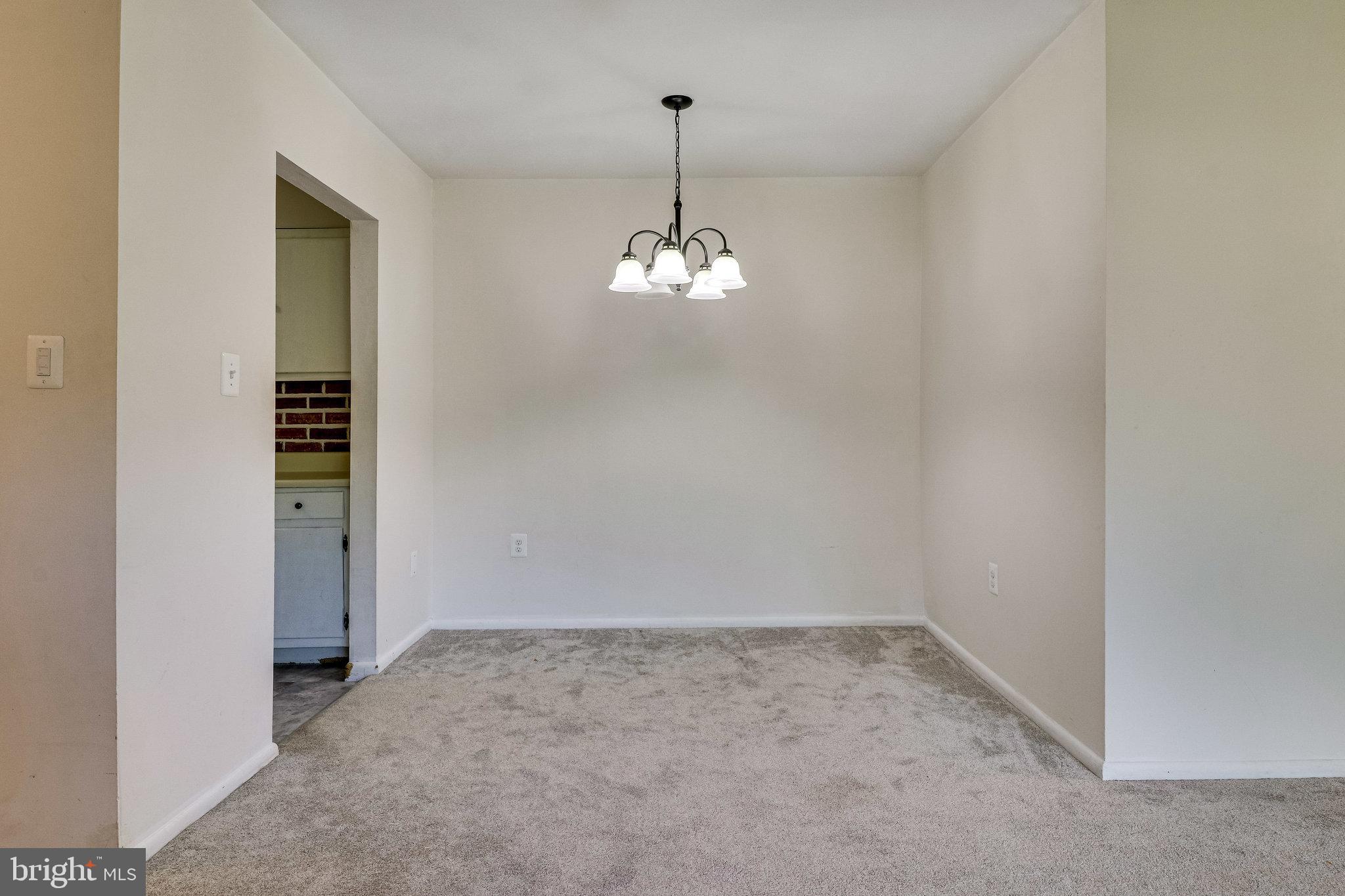 FAIRFAX WEST - Residential Lease