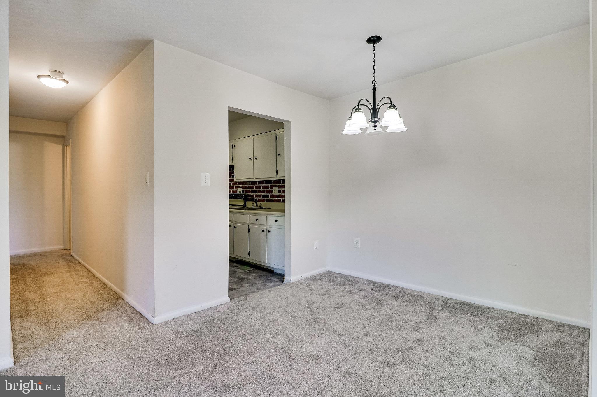 FAIRFAX WEST - Residential Lease