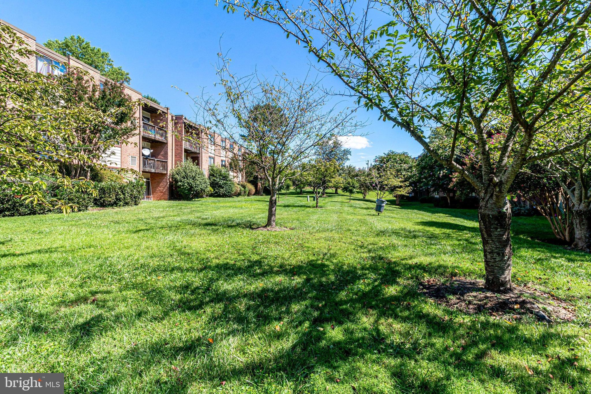 FAIRFAX WEST - Residential Lease