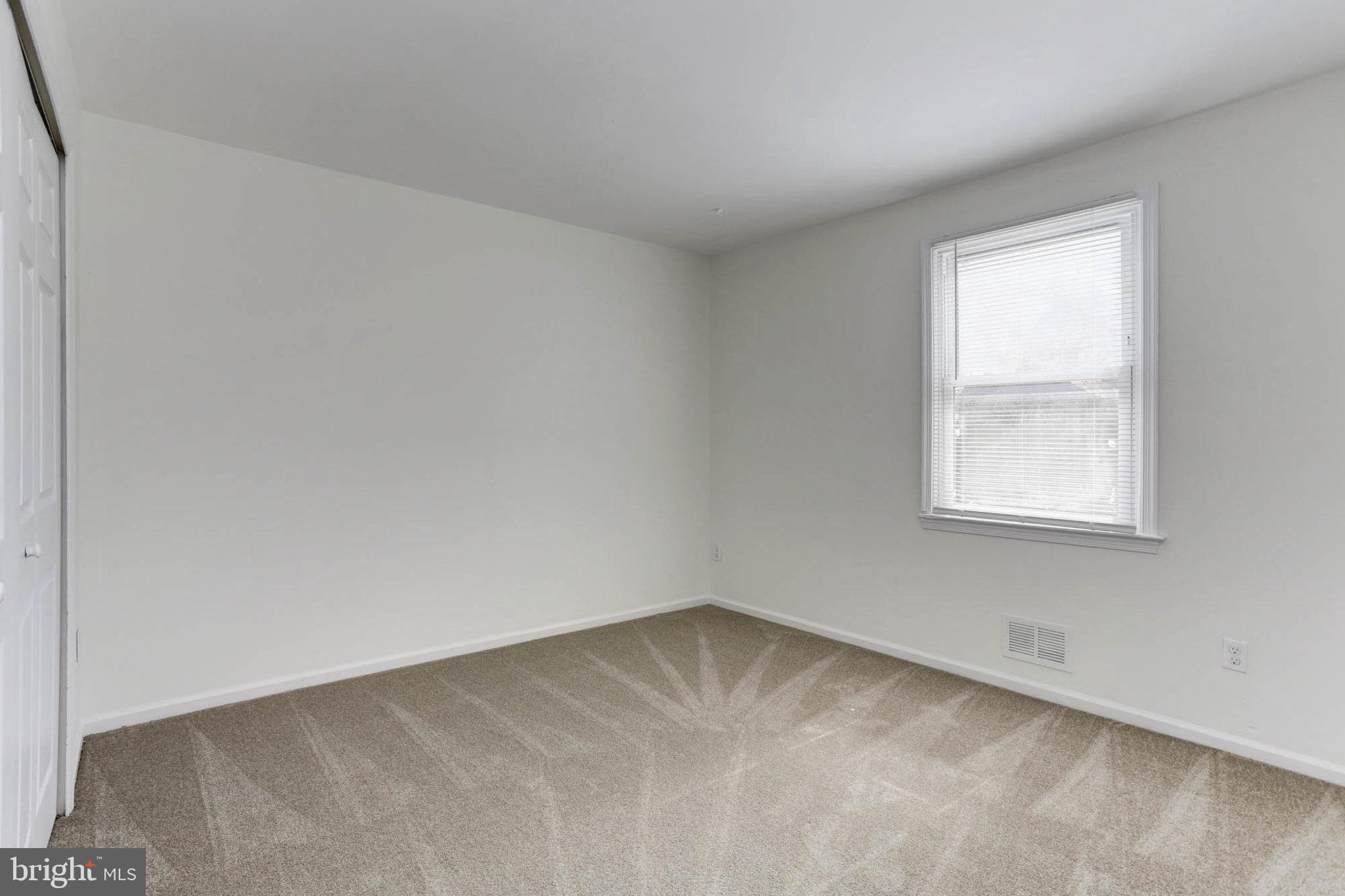 GENERAL HATCH - Residential Lease