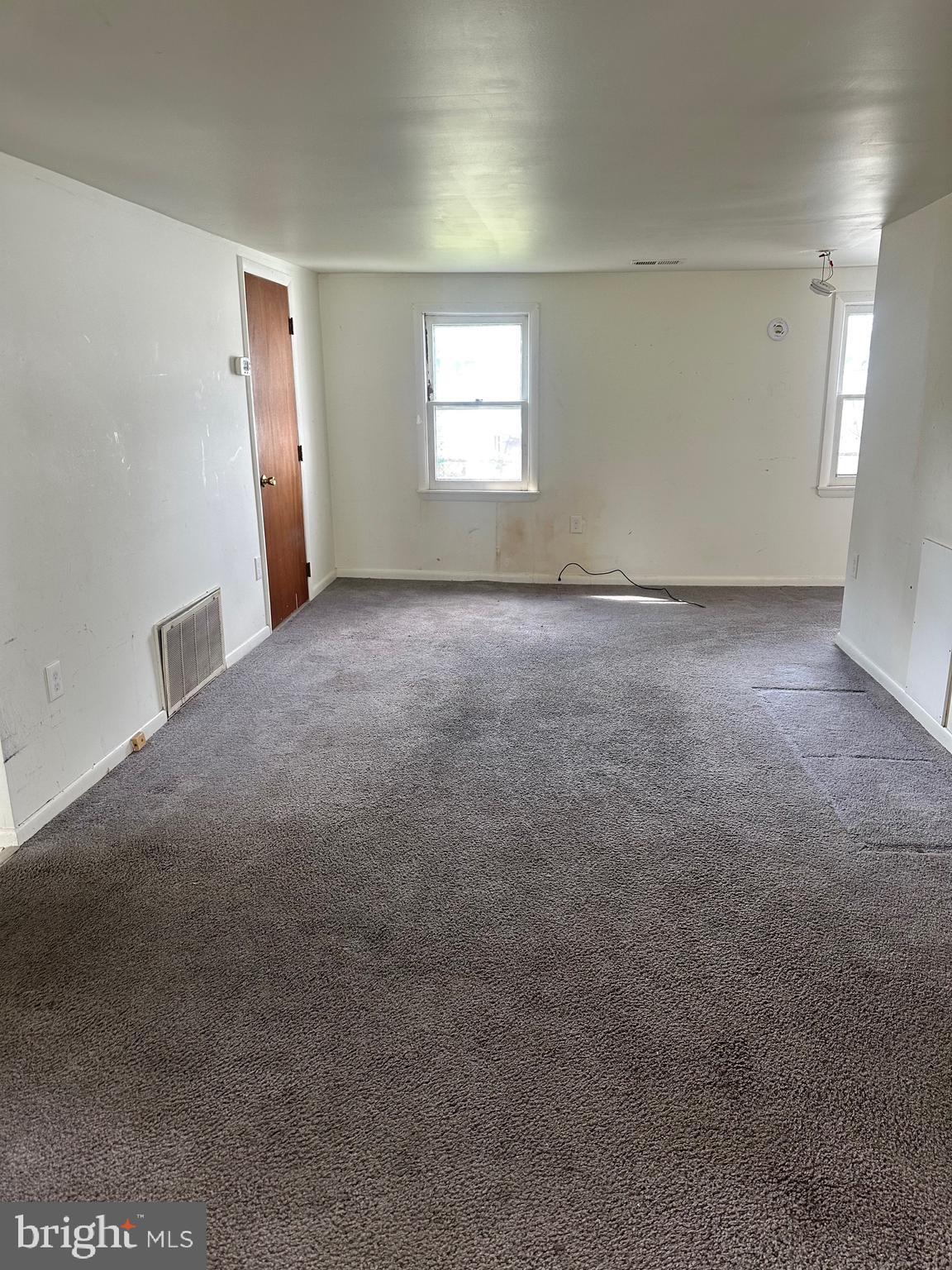 59 HARDING AVENUE