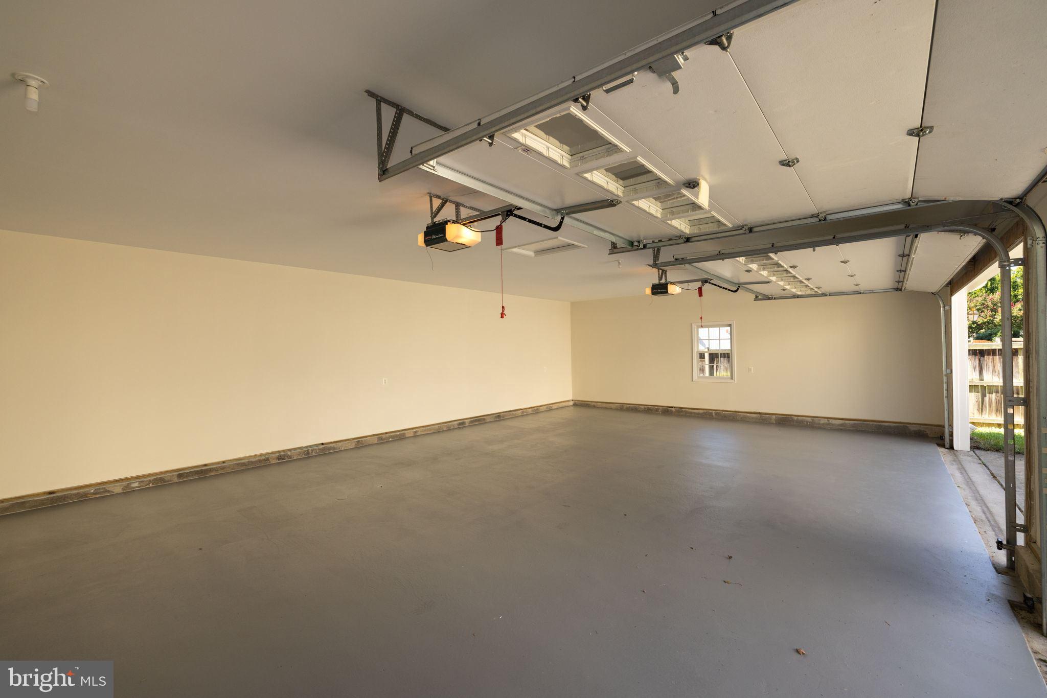 DOUGLAS ESTATES - Residential