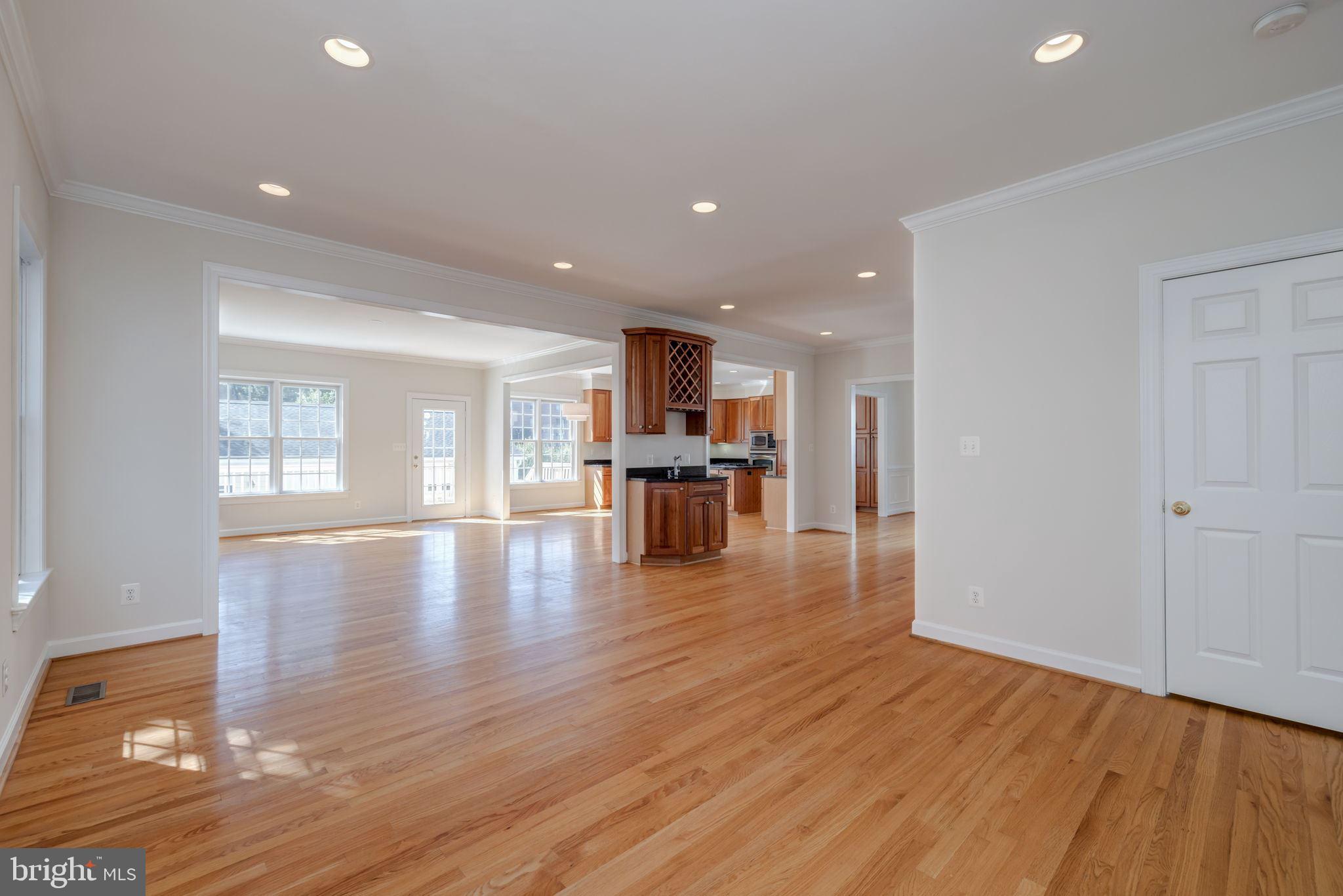 DOUGLAS ESTATES - Residential