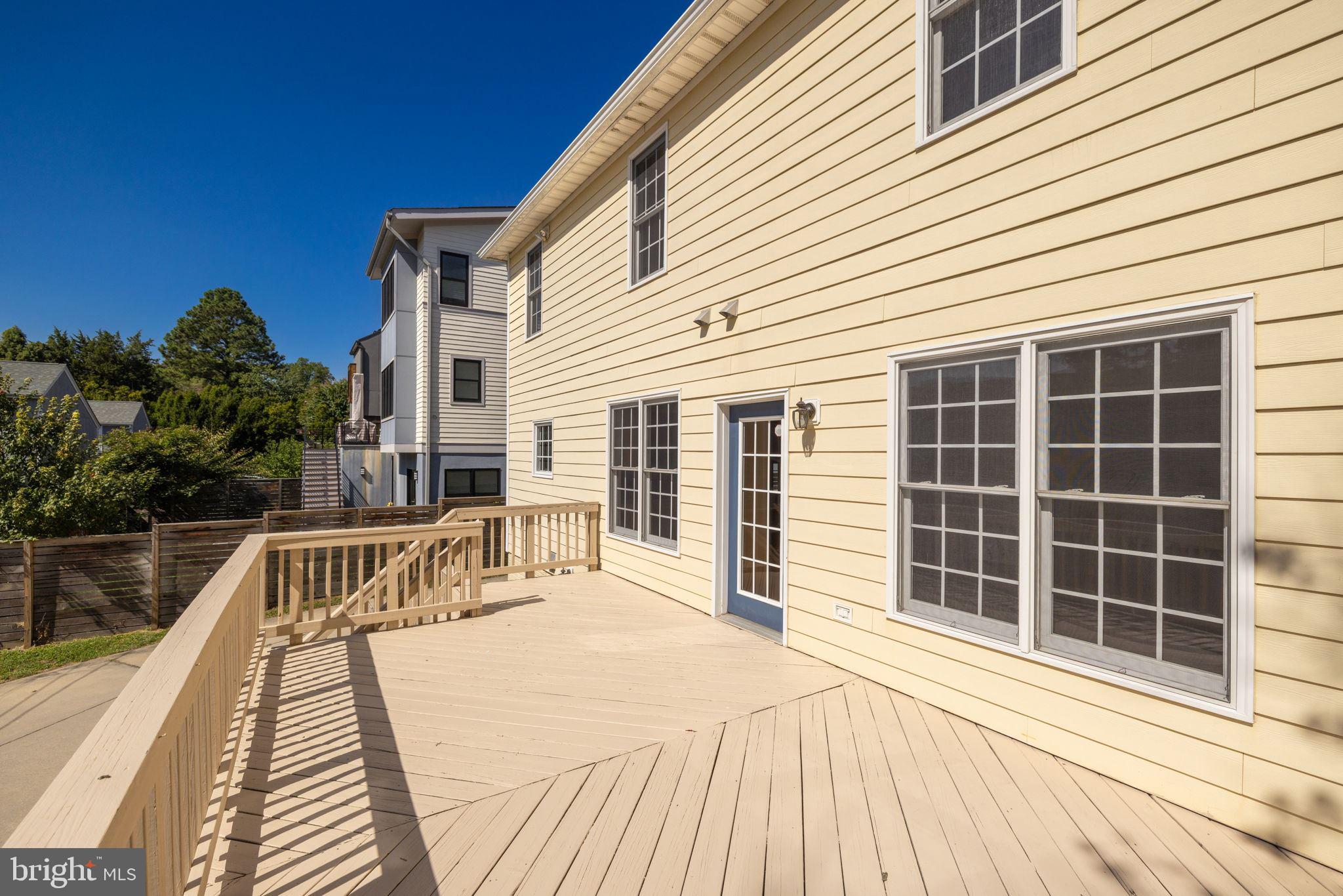 DOUGLAS ESTATES - Residential