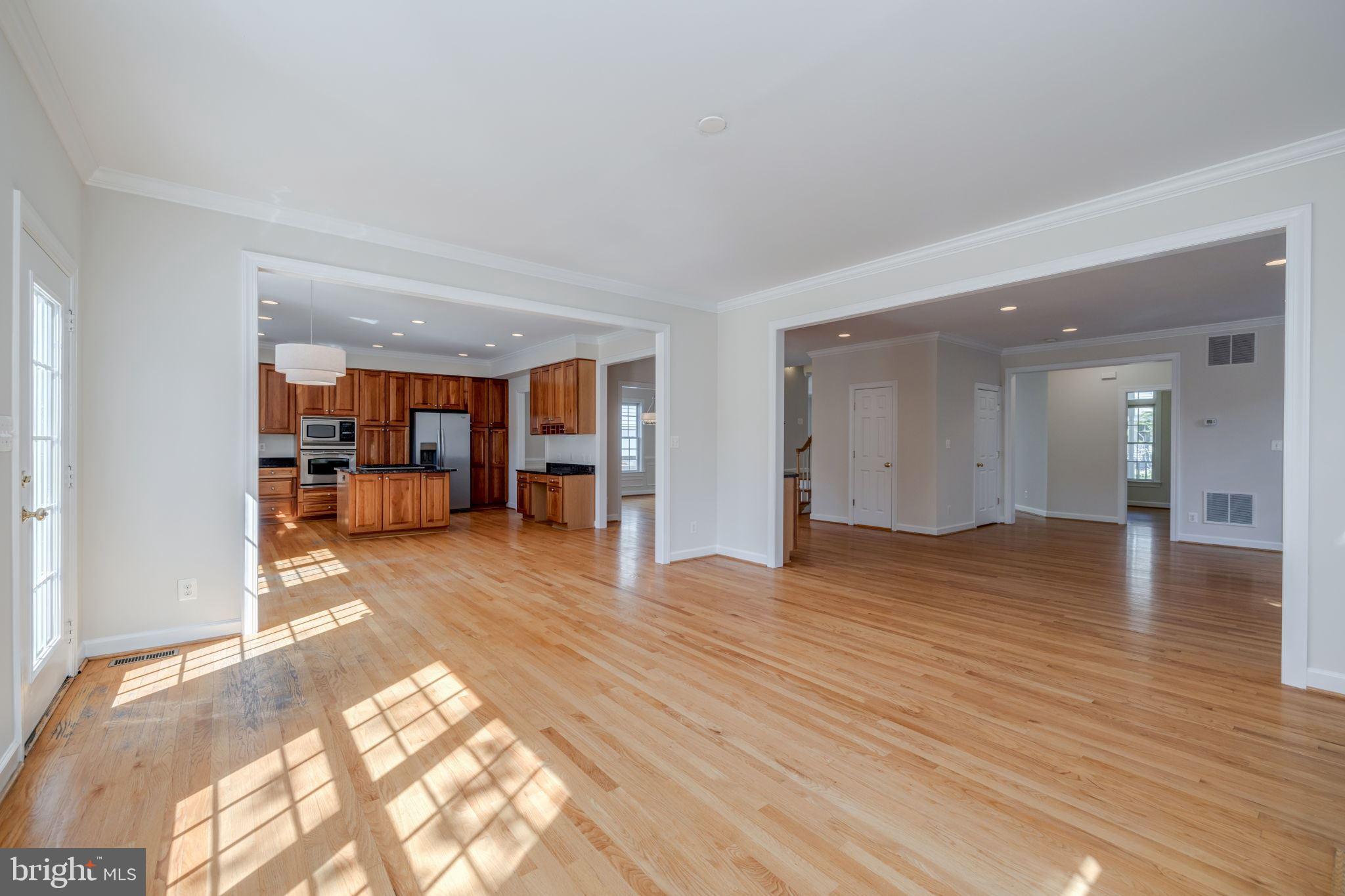 DOUGLAS ESTATES - Residential