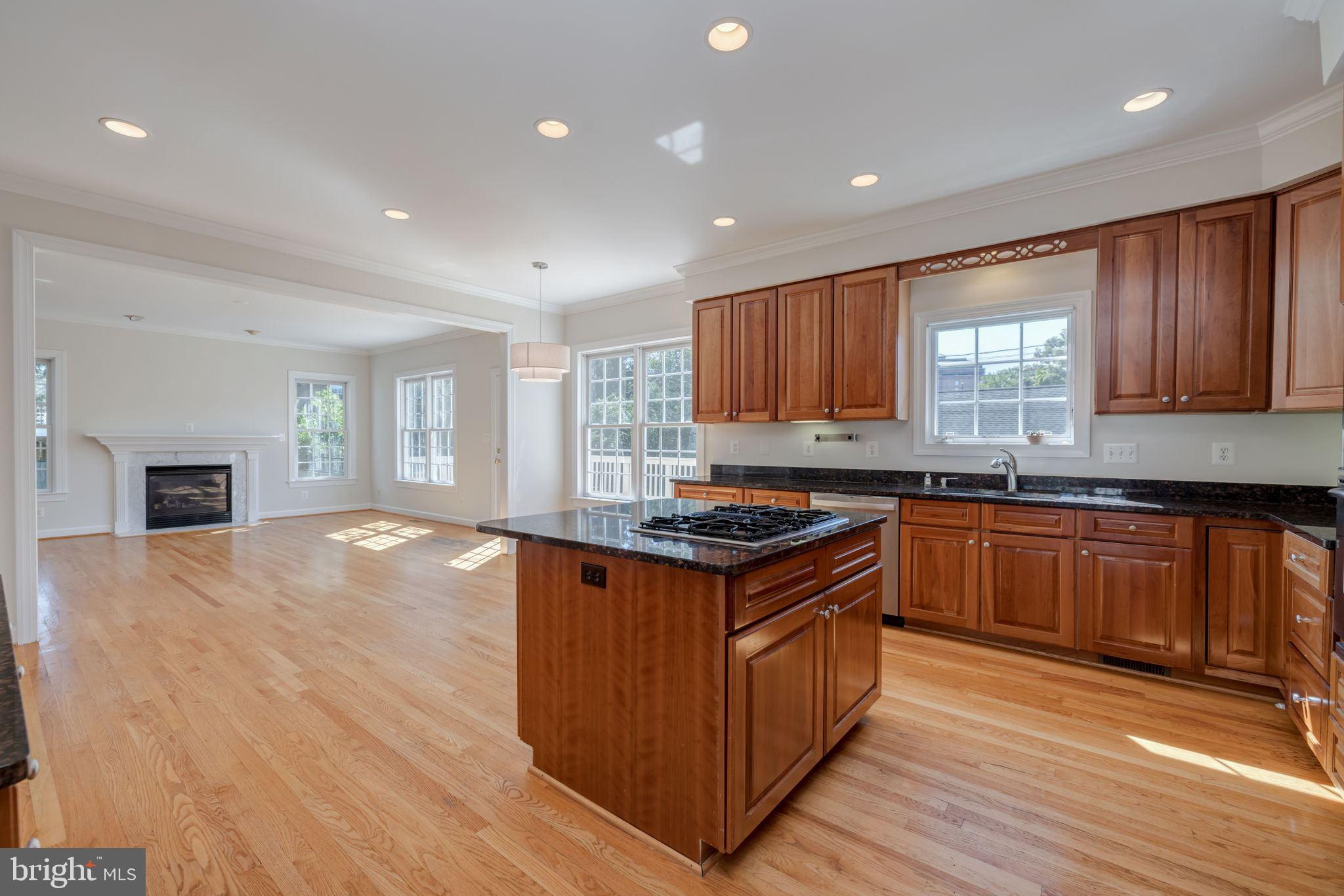 DOUGLAS ESTATES - Residential