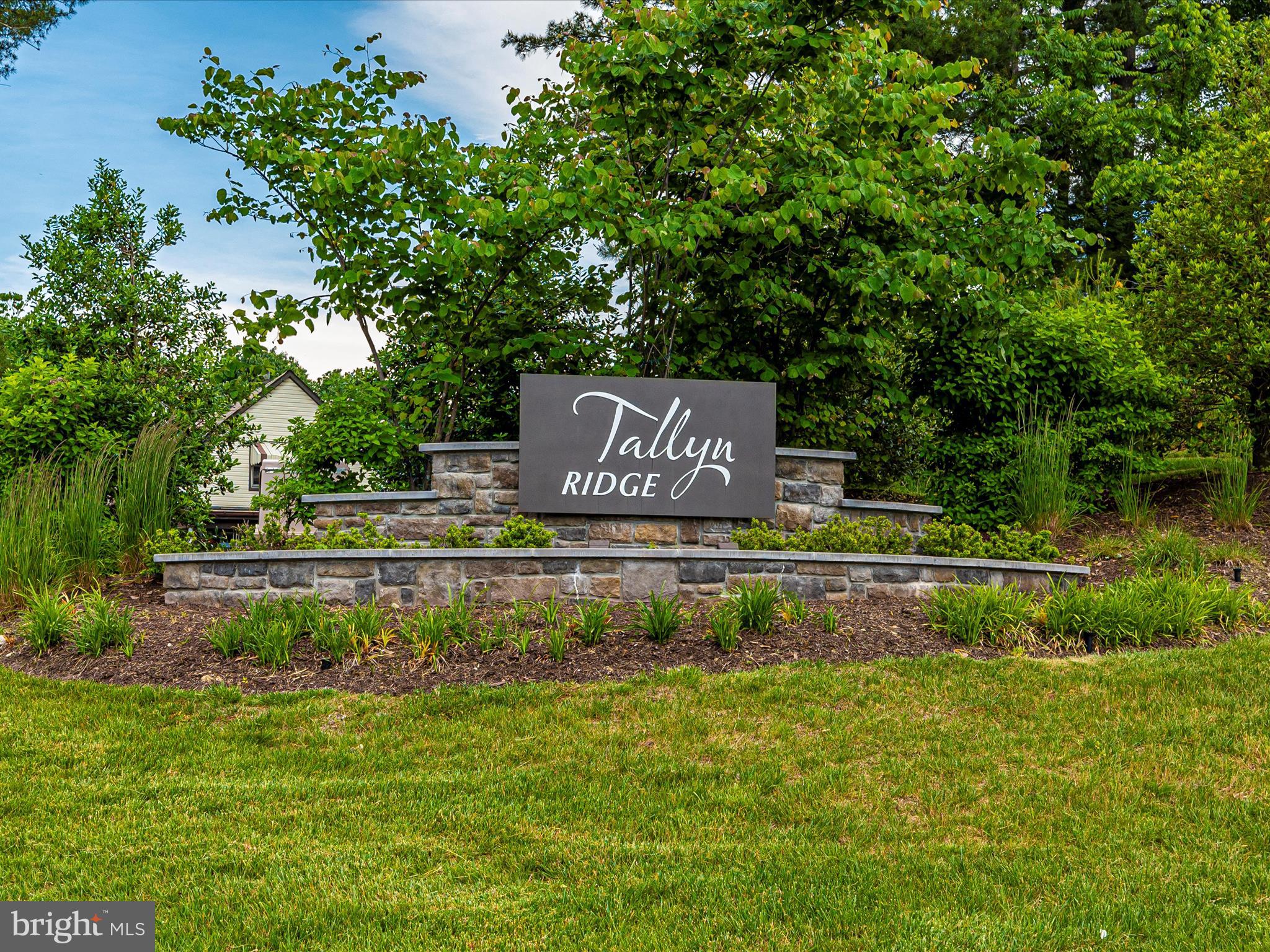 TALLYN RIDGE - Residential