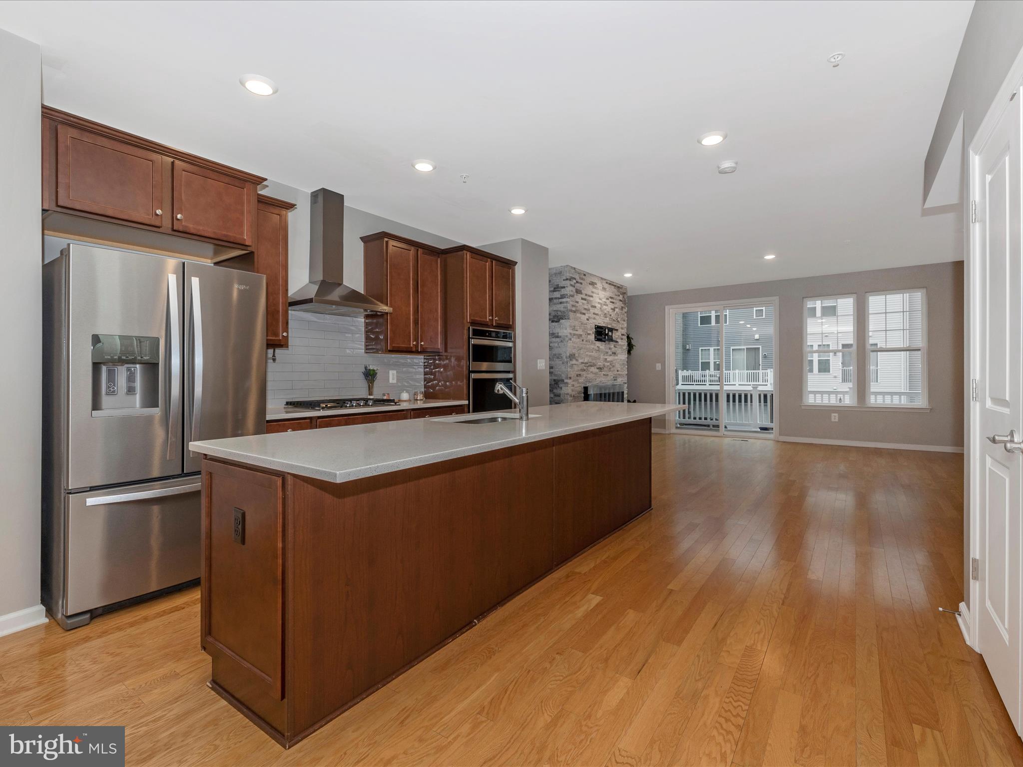 TALLYN RIDGE - Residential