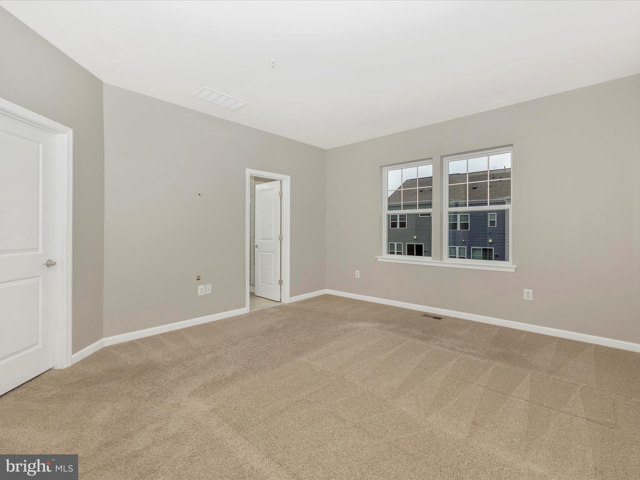 TALLYN RIDGE - Residential