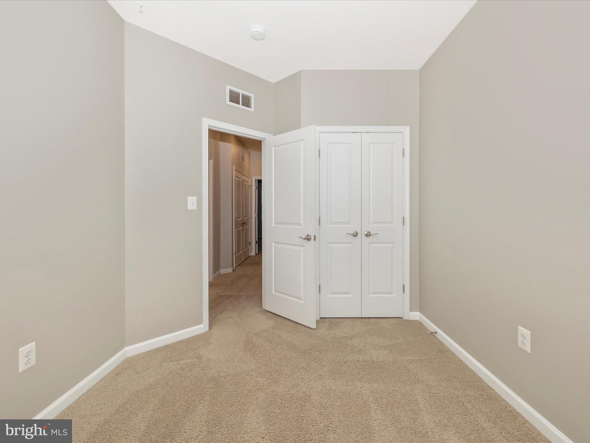 TALLYN RIDGE - Residential