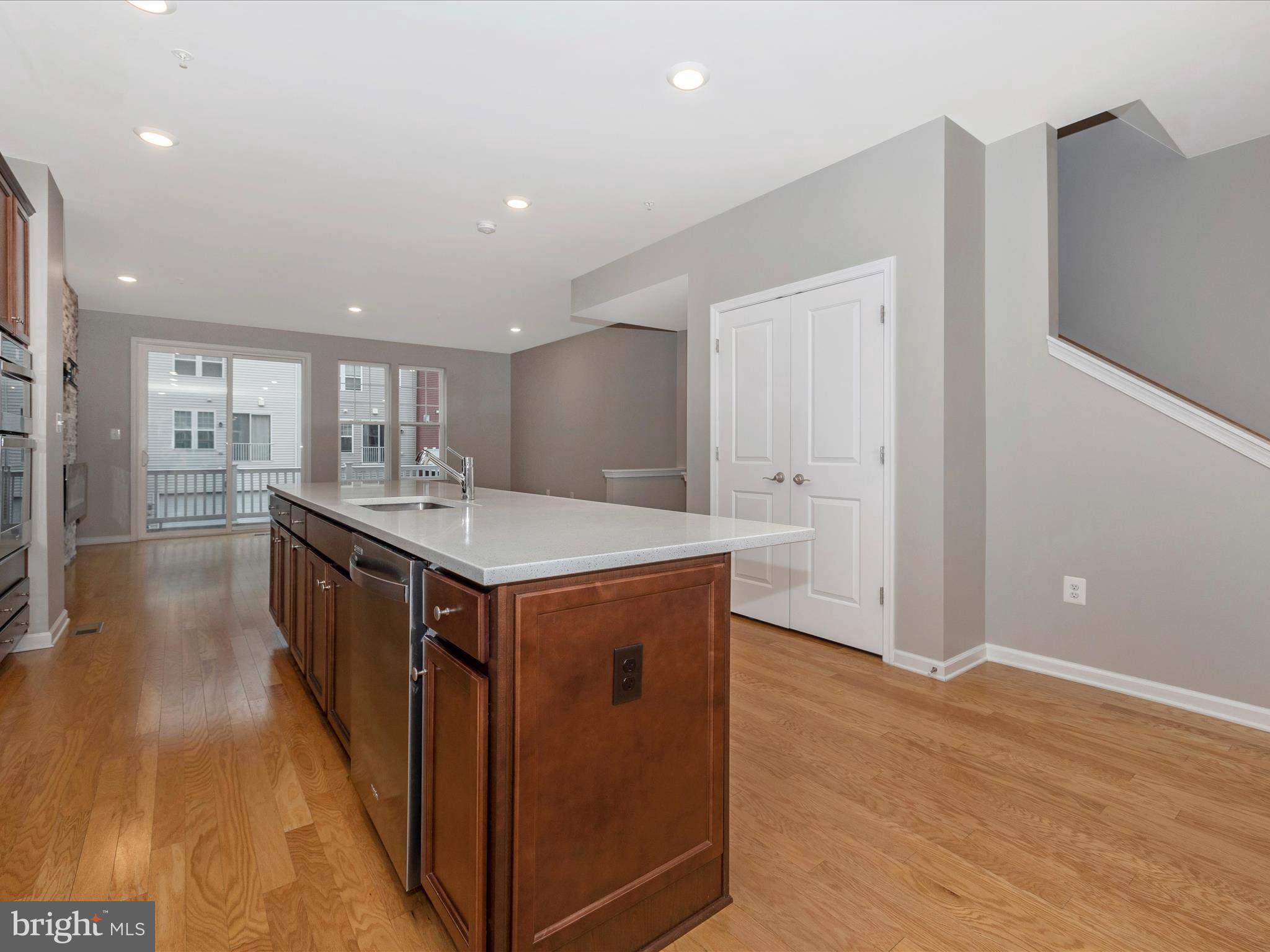 TALLYN RIDGE - Residential