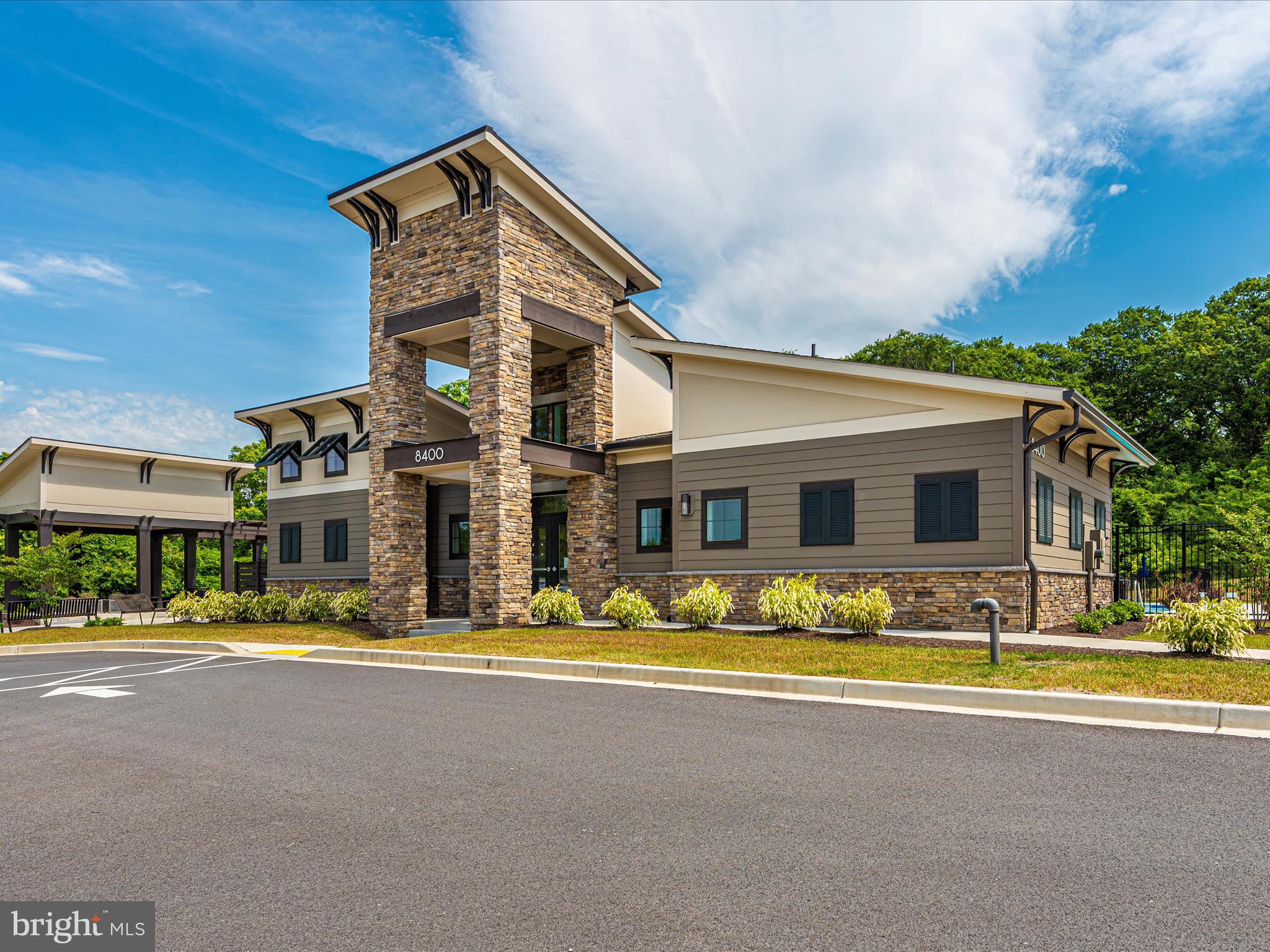 TALLYN RIDGE - Residential