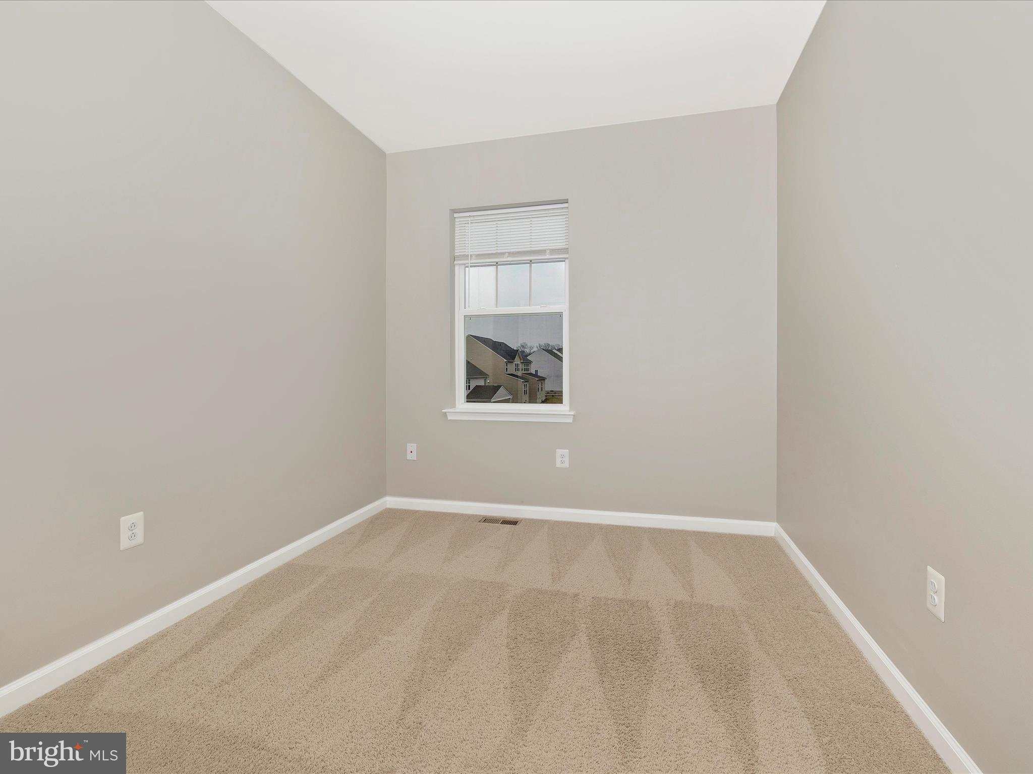 TALLYN RIDGE - Residential