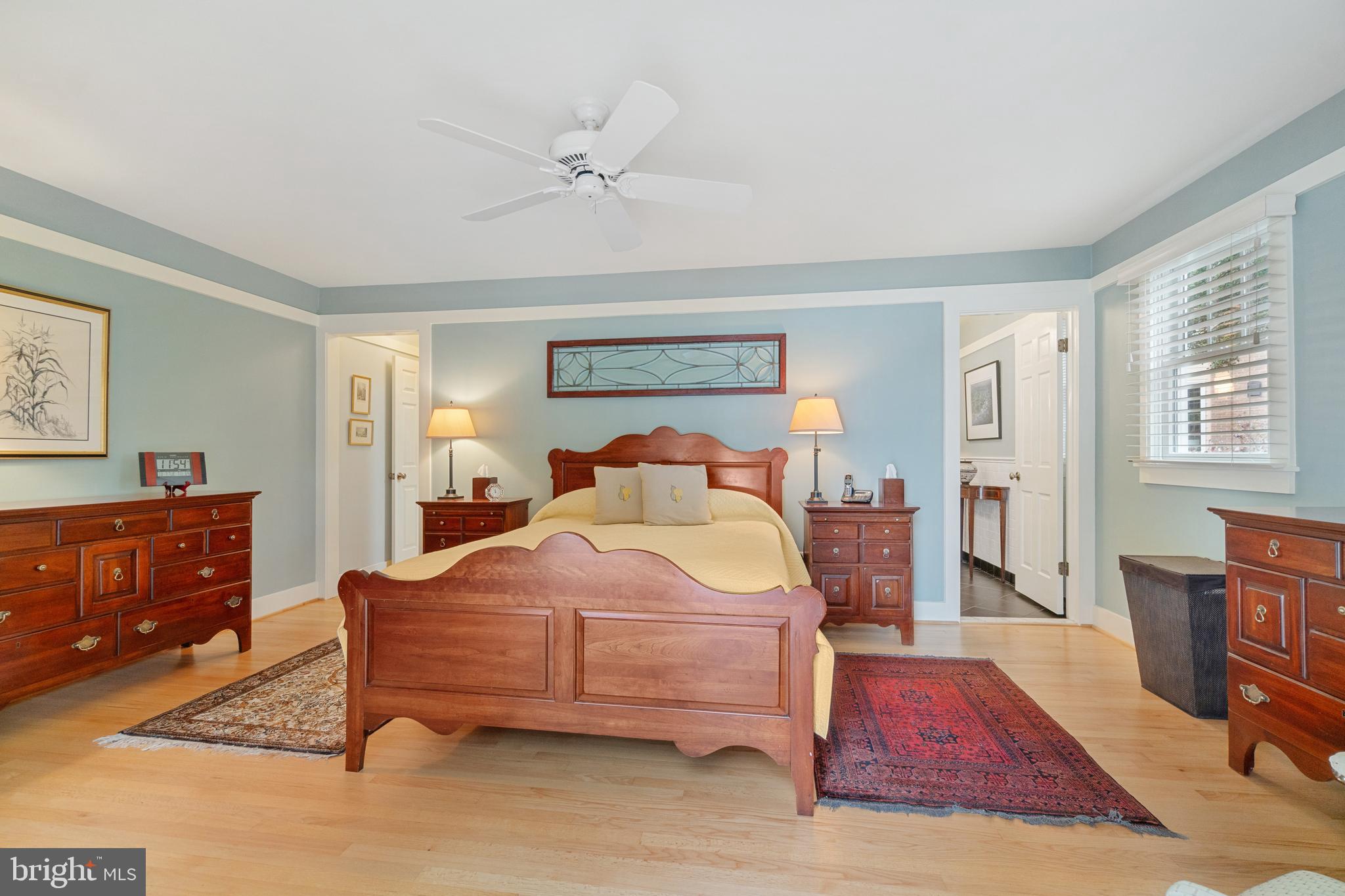 POINT FIELD LANDING - Residential