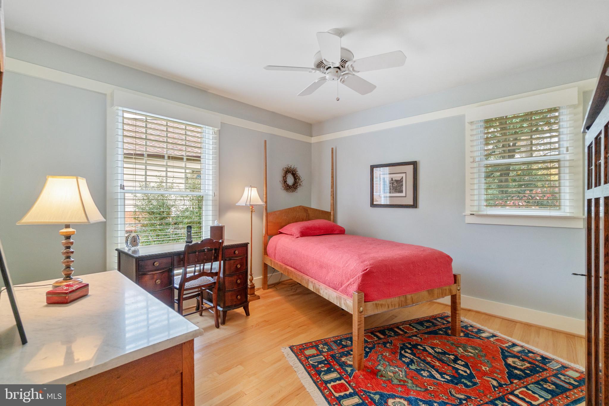 POINT FIELD LANDING - Residential