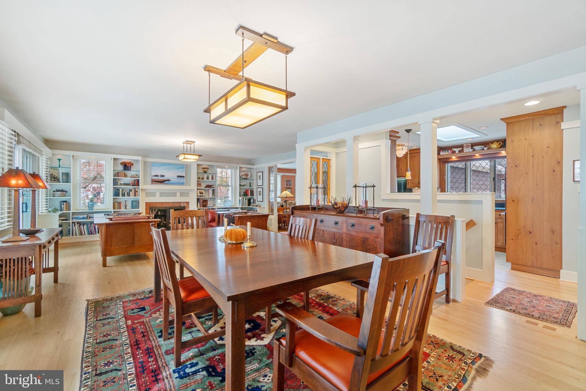 POINT FIELD LANDING - Residential