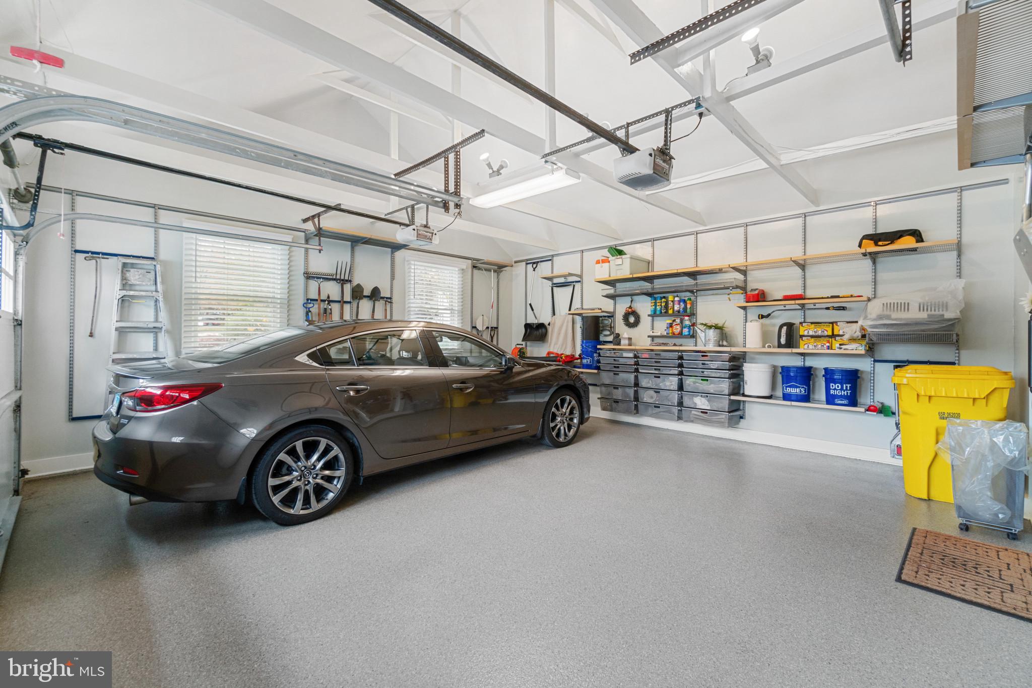 POINT FIELD LANDING - Residential