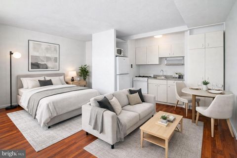 Condo For Sale - 2101 Chestnut Street #614<br/> PHILADELPHIA, PA 19103