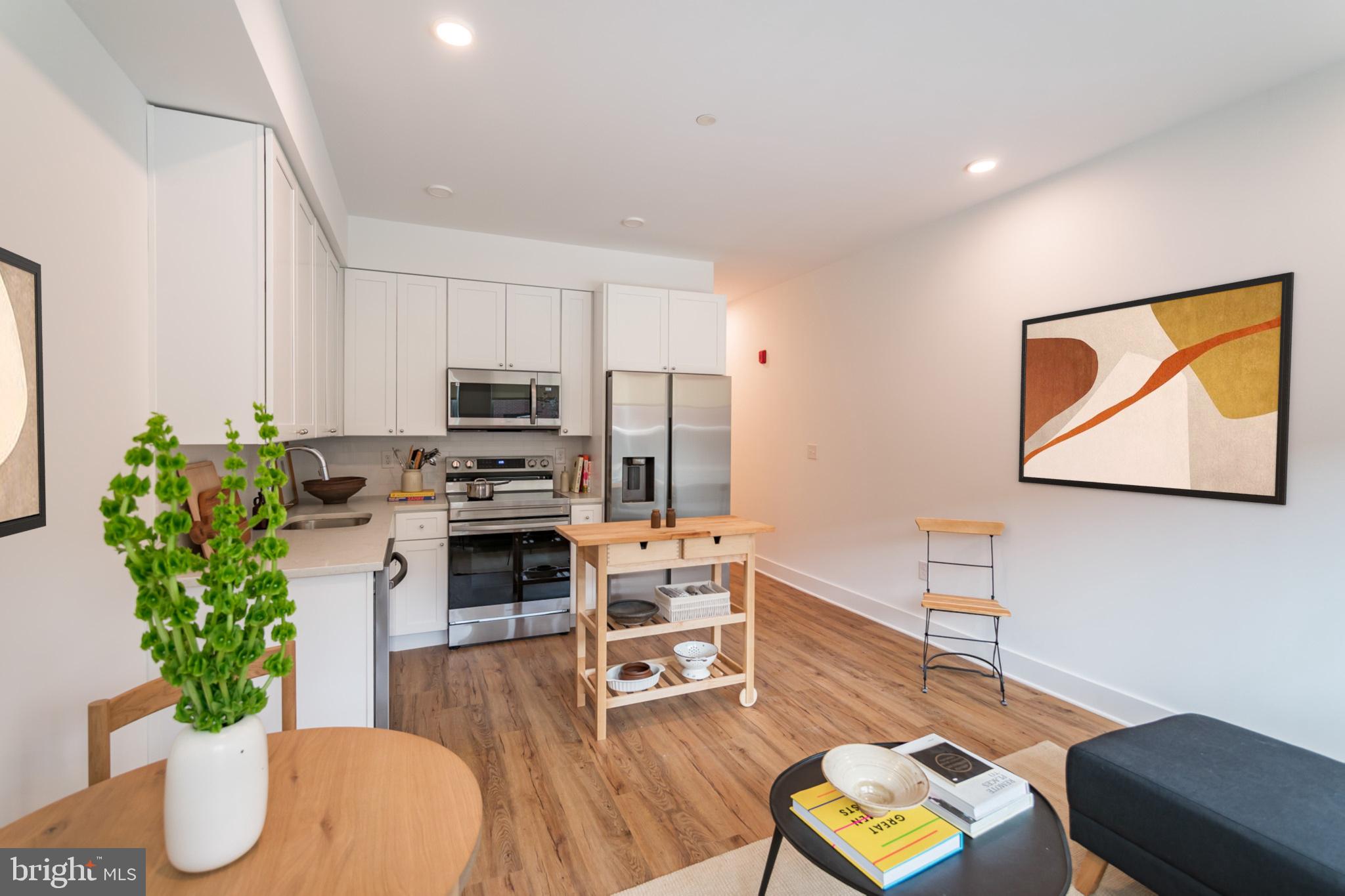 2101 WASHINGTON AVE ONE BEDROOM UNIT