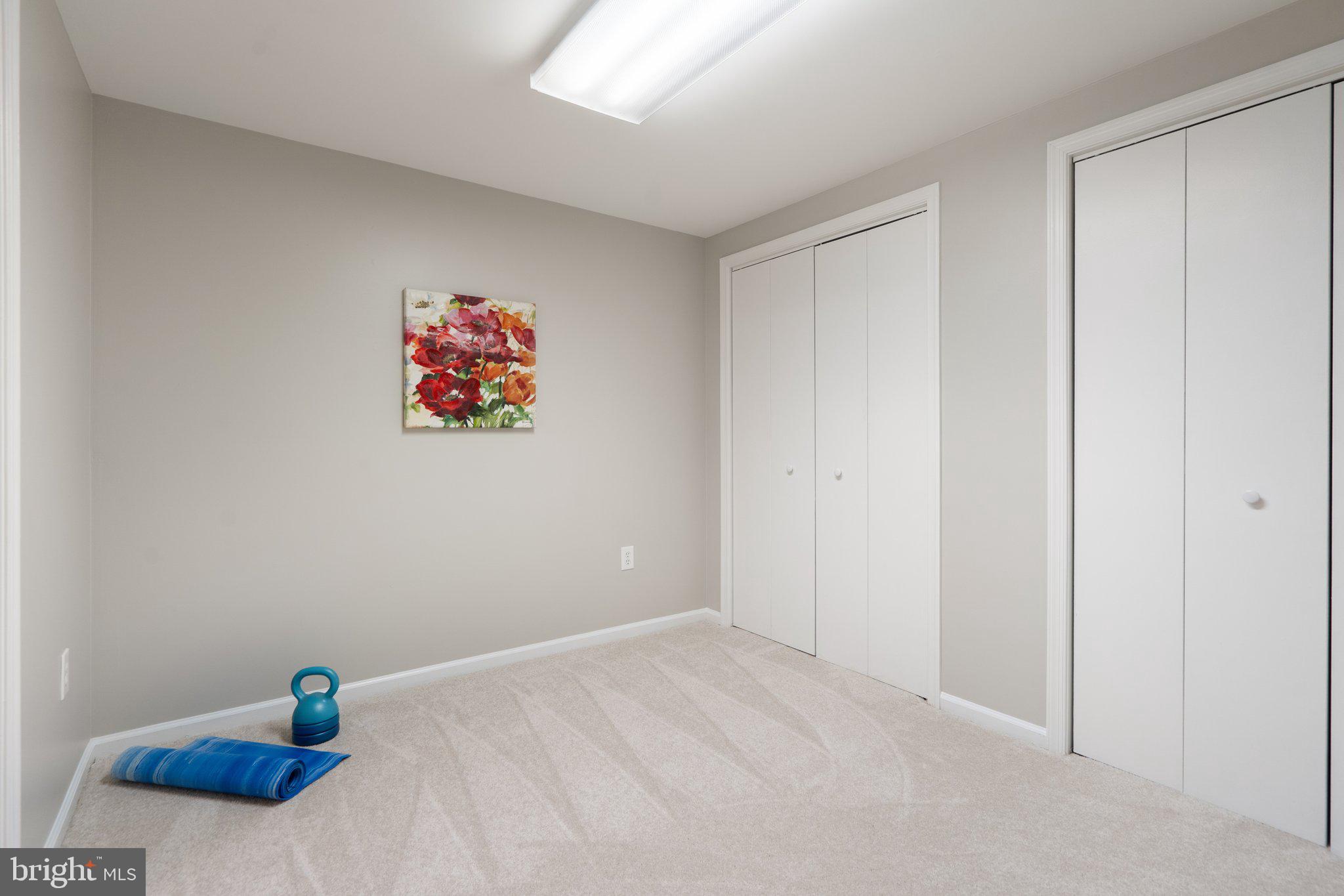 LEESBURG COUNTRY CLUB - Residential