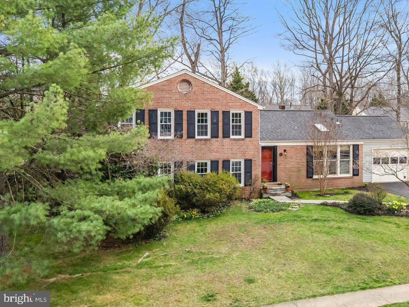 LEESBURG COUNTRY CLUB - Residential