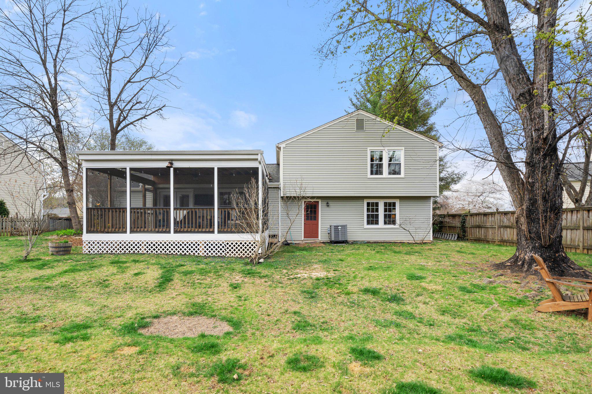 LEESBURG COUNTRY CLUB - Residential