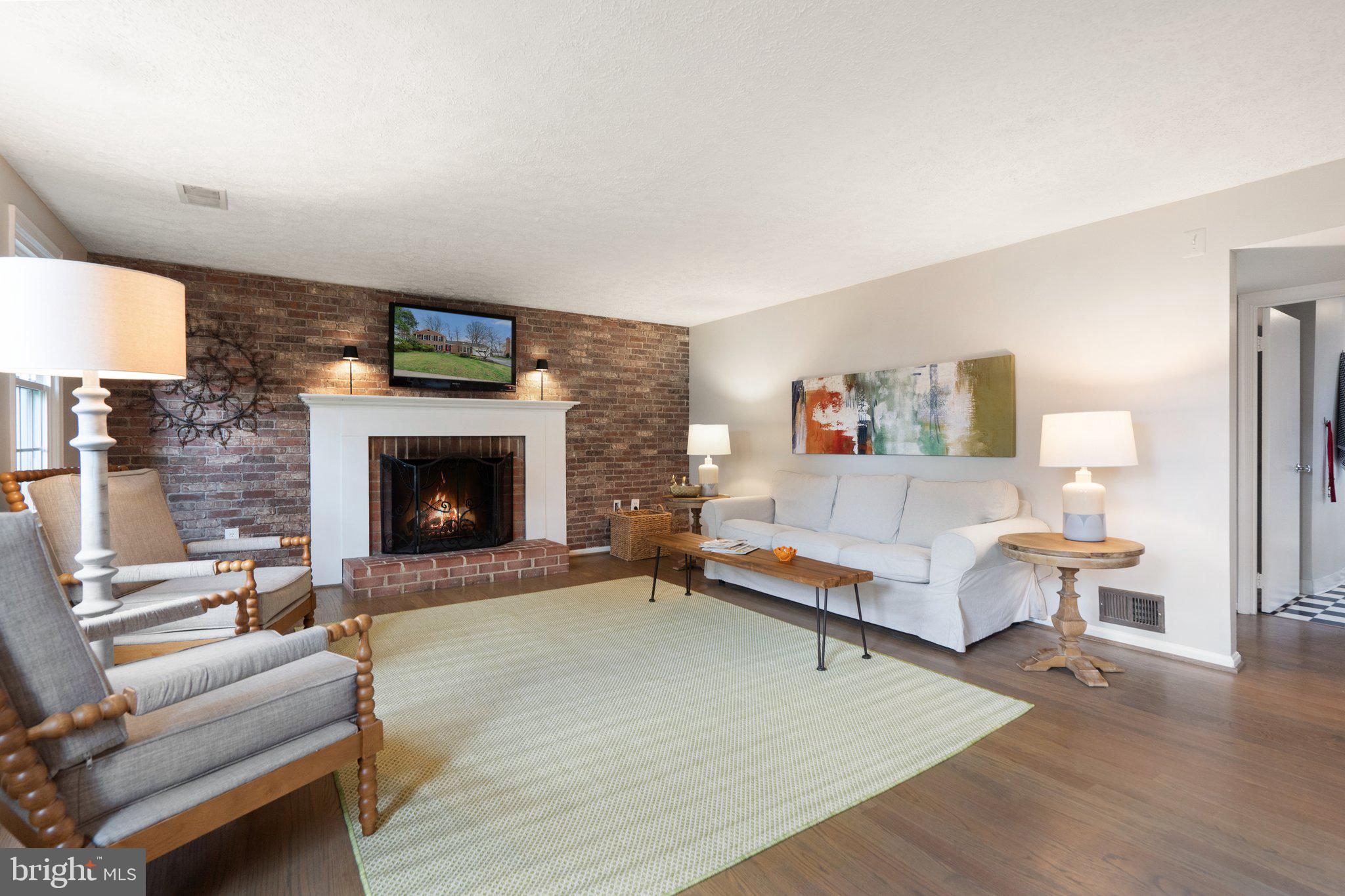 LEESBURG COUNTRY CLUB - Residential