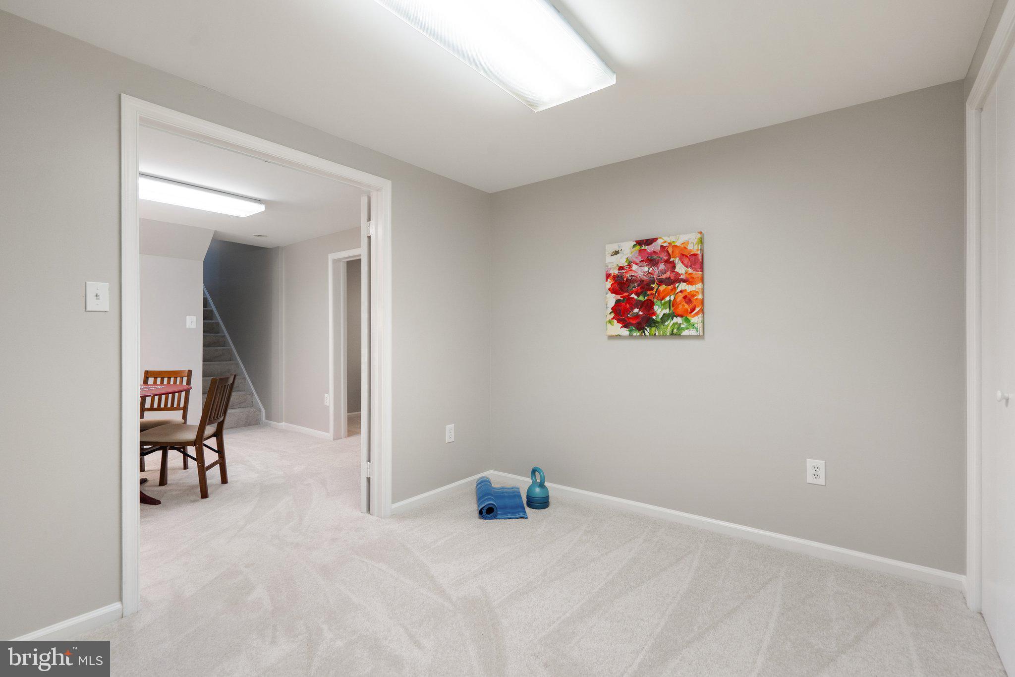 LEESBURG COUNTRY CLUB - Residential