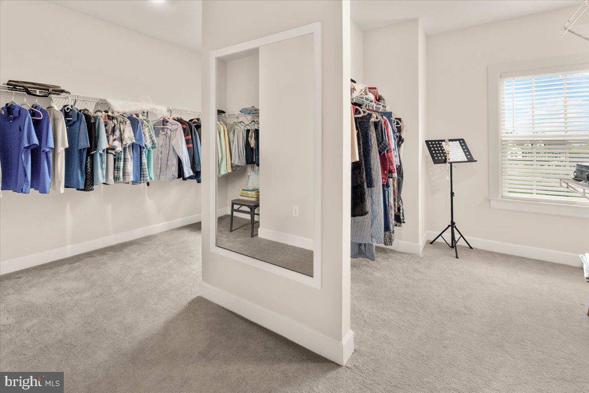 WESTMOUNT - Residential